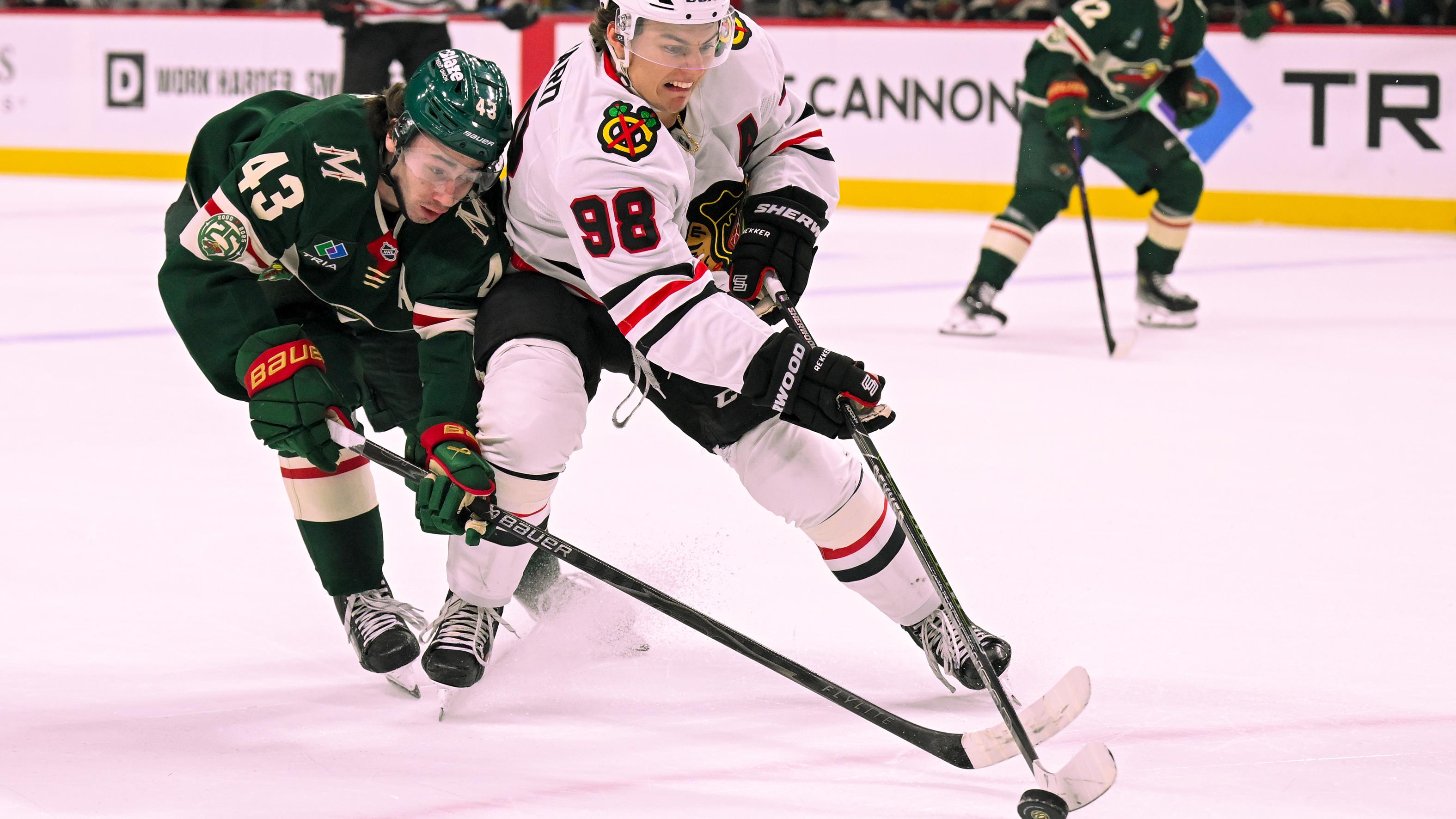 NHL: MAR 19 Blackhawks at Wild NHL: MAR 19 Blackhawks at Wild