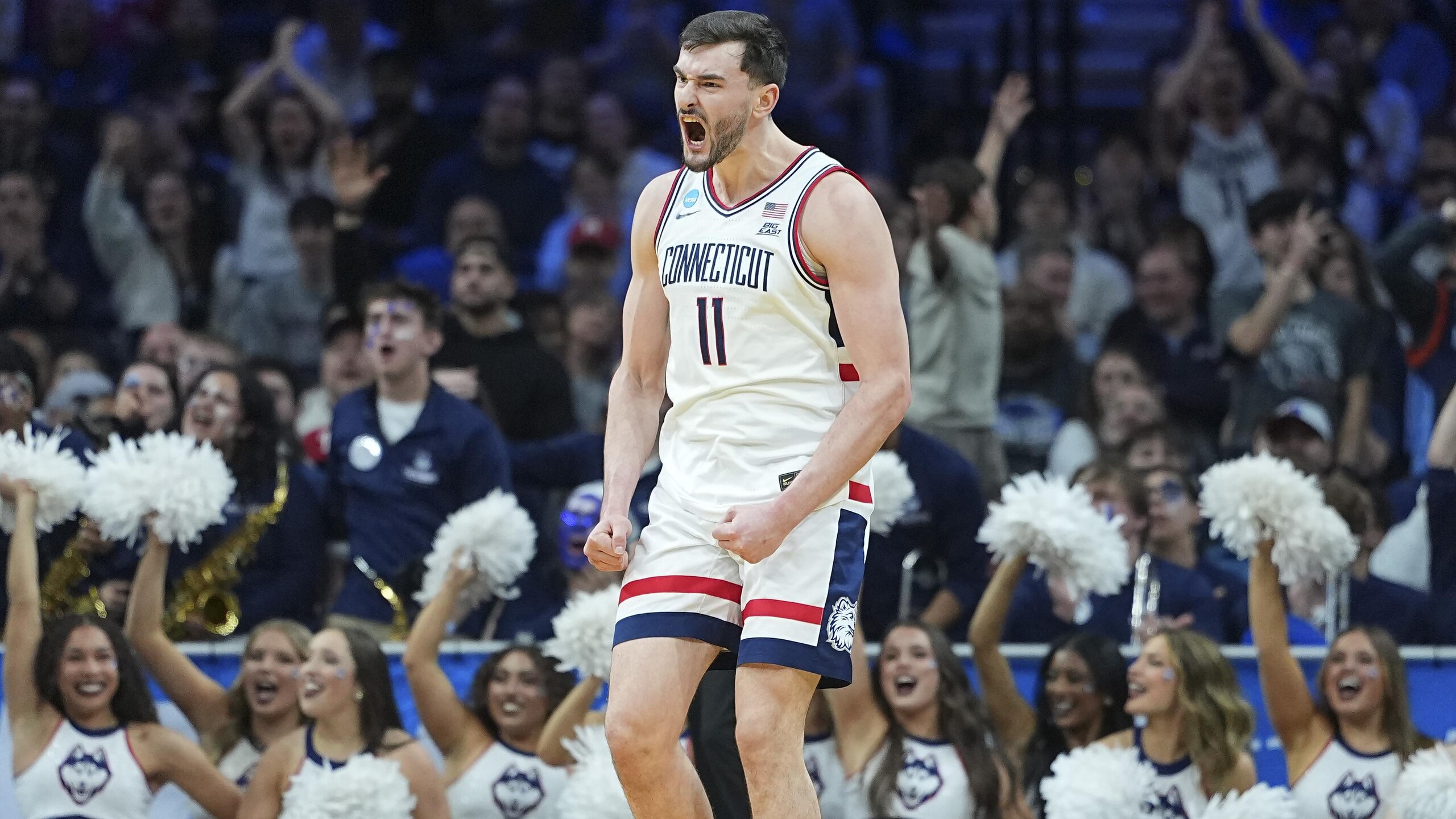 Alex Karaban to Kings After Cavs Trade 😯