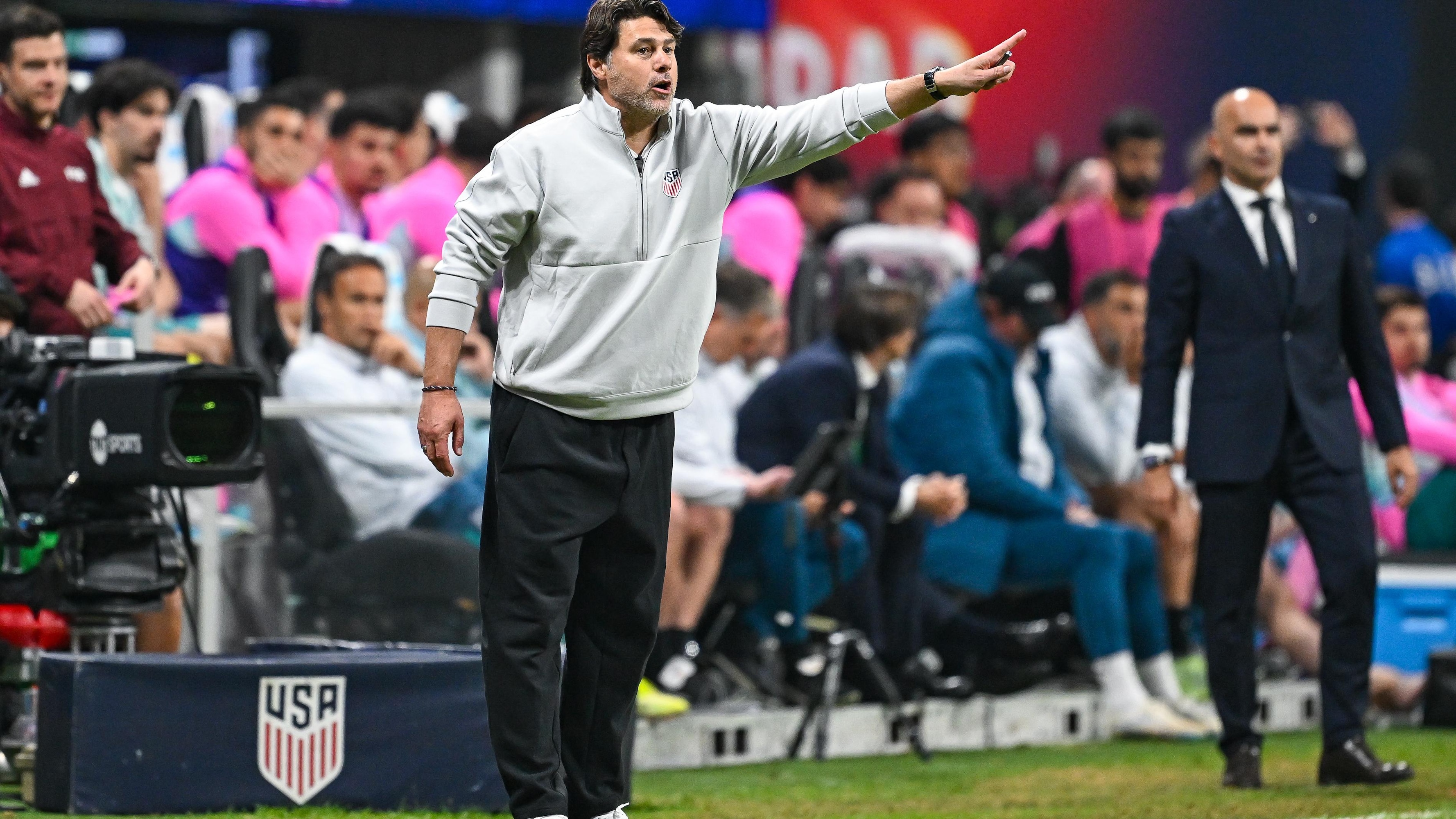 cluster (priority): Bleacher Report The Pochettino Puzzle: Why the USMNT’s Midfield Is the Biggest Question Mark