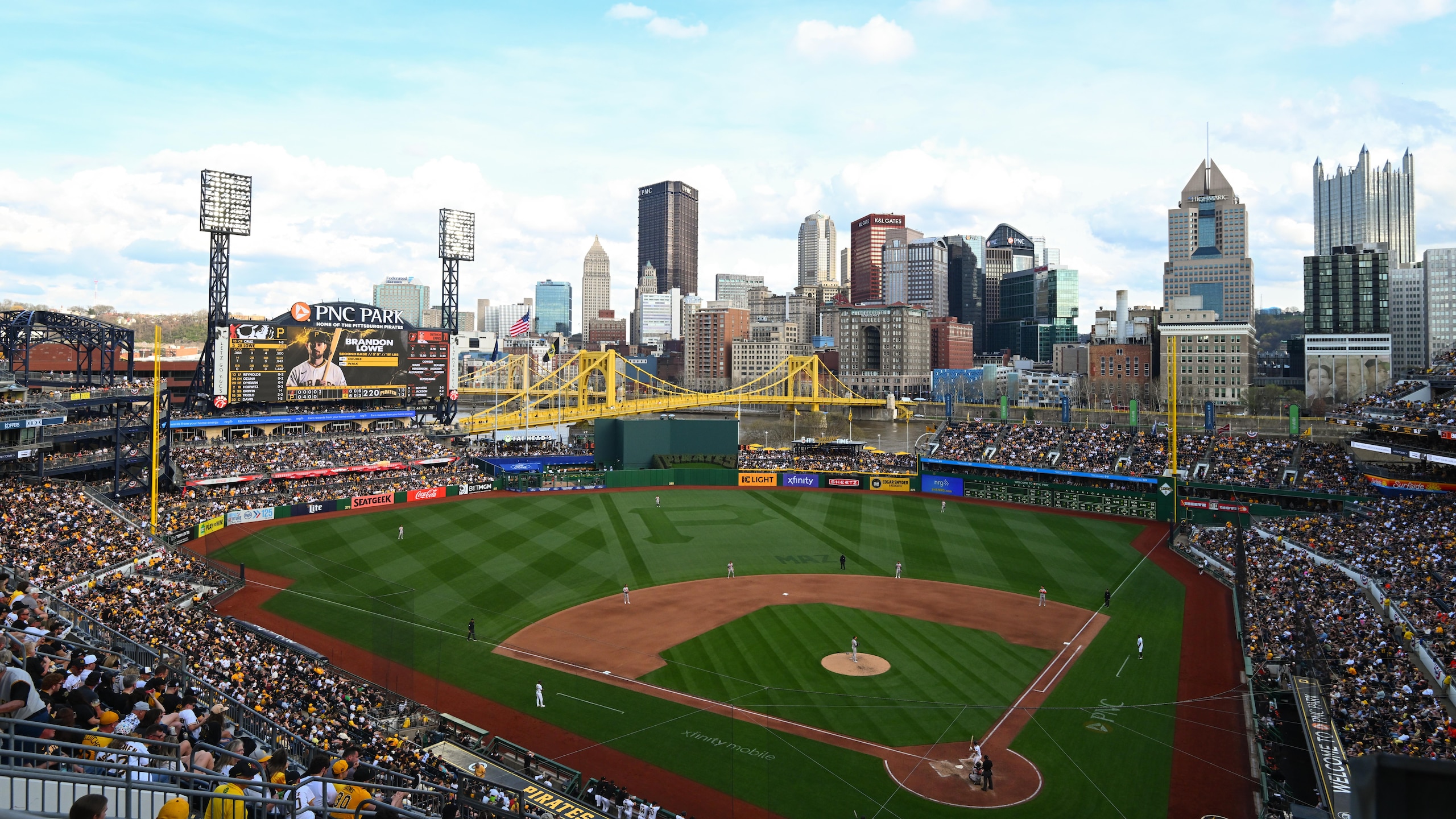Baltimore Orioles v. Pittsburgh Pirates