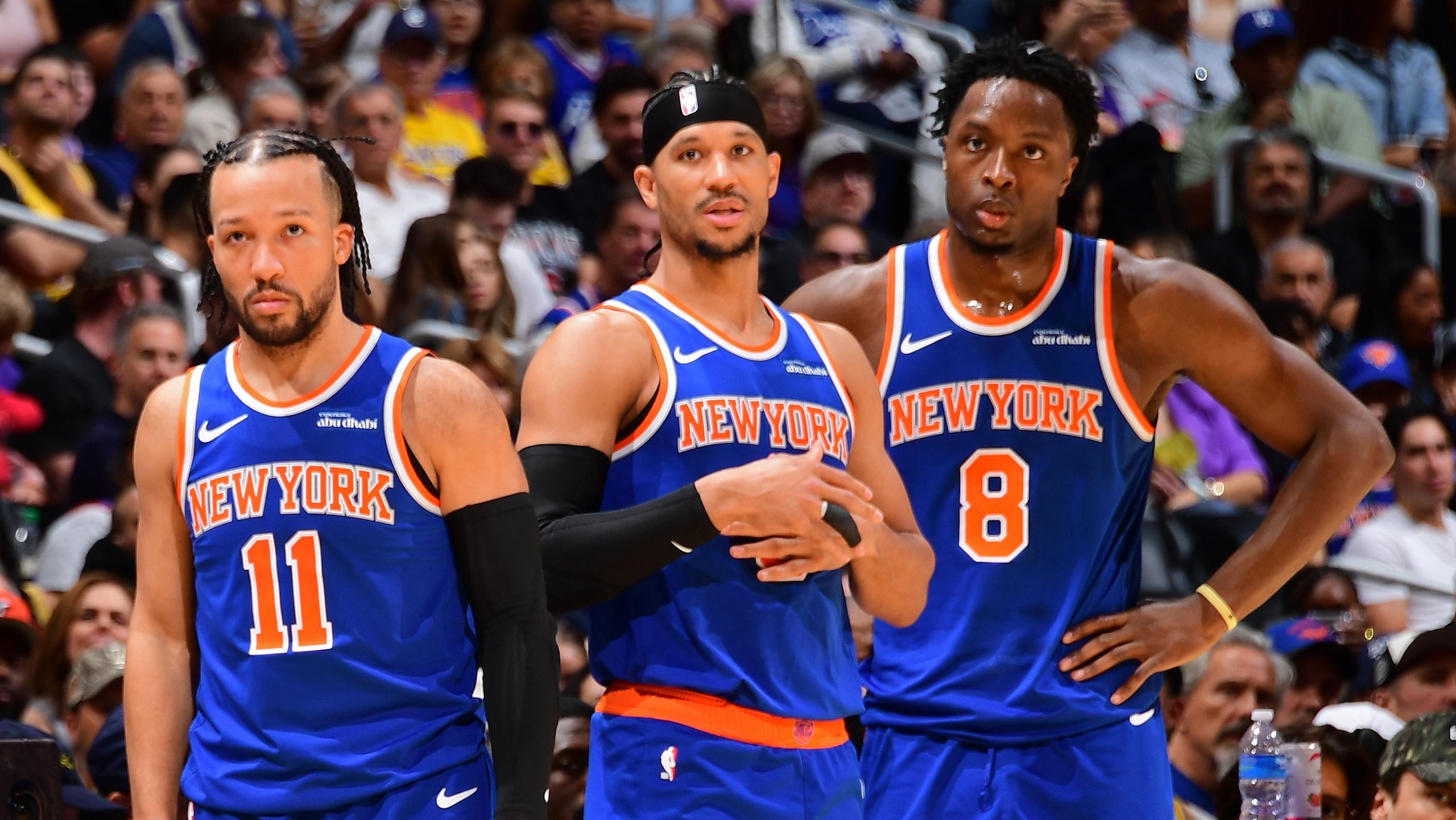 New York Knicks v Los Angeles Lakers