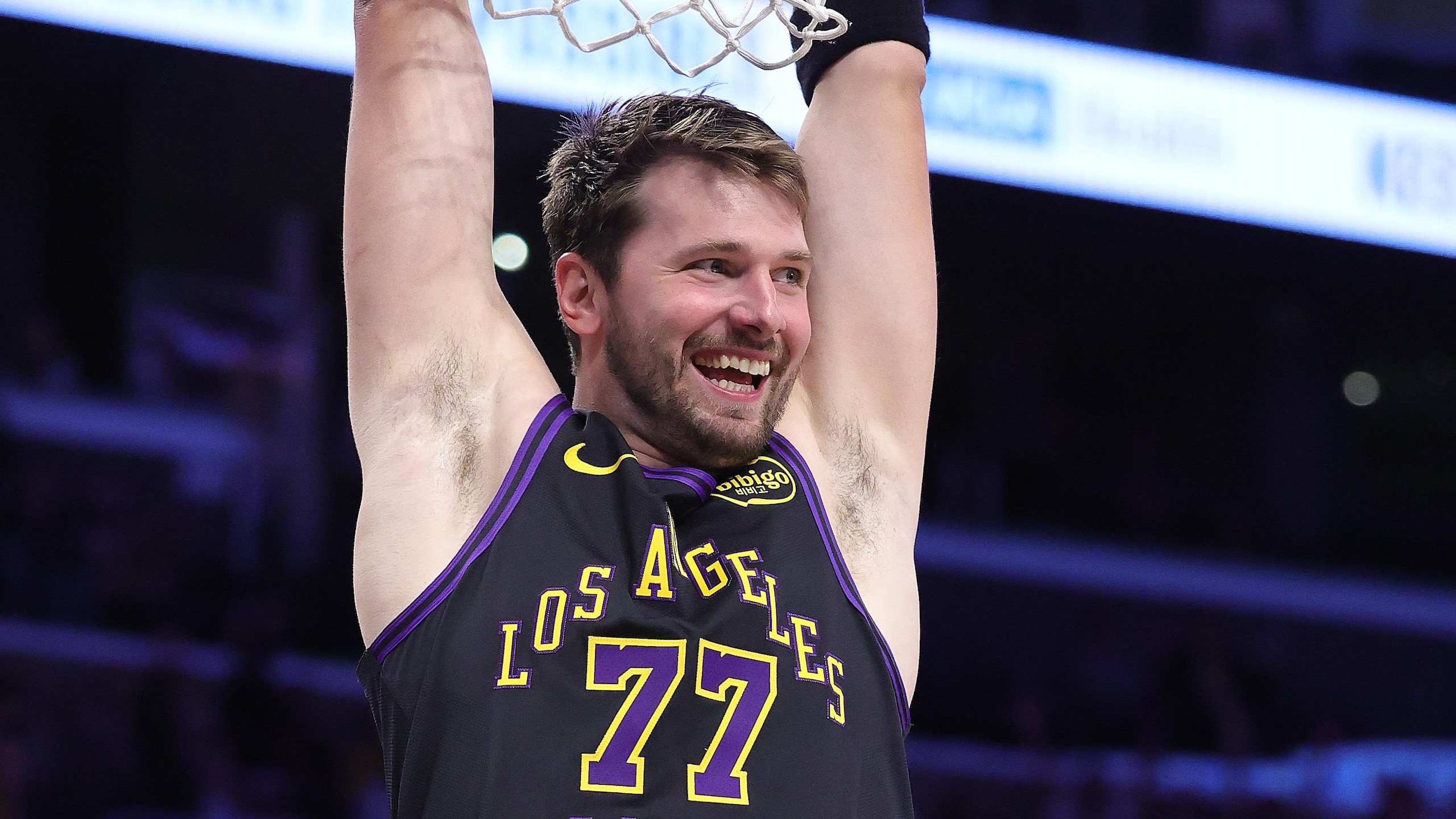 Cleveland Cavaliers v Los Angeles Lakers