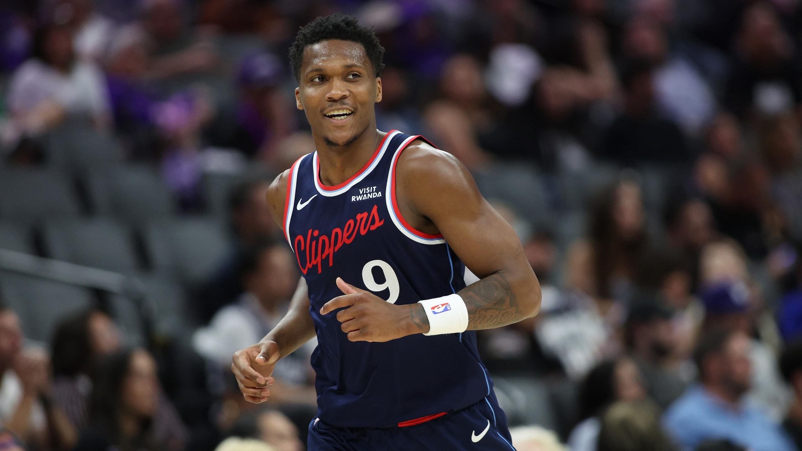 Los Angeles Clippers v Sacramento Kings