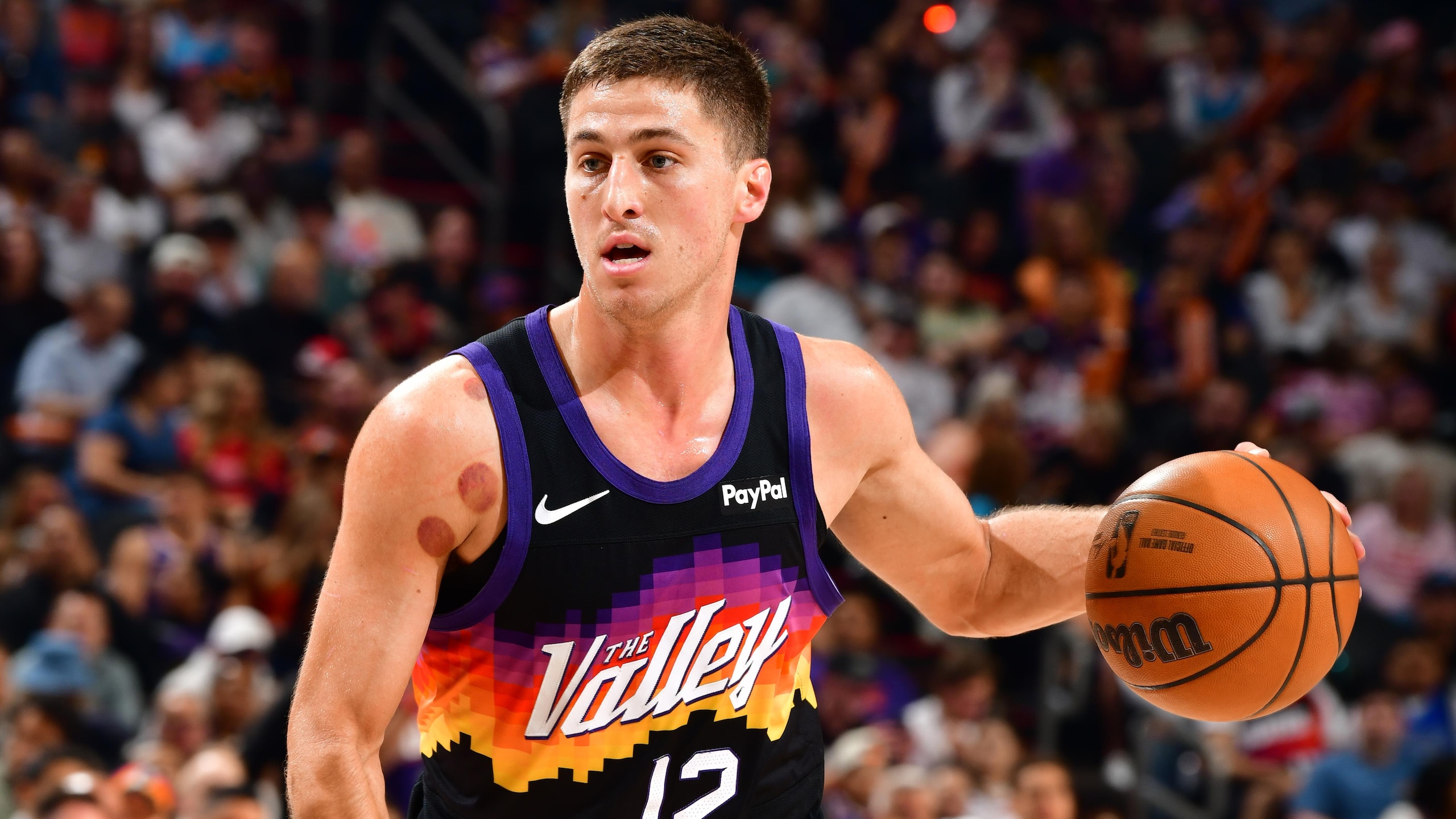 Dallas Mavericks v Phoenix Suns Dallas Mavericks v Phoenix Suns
