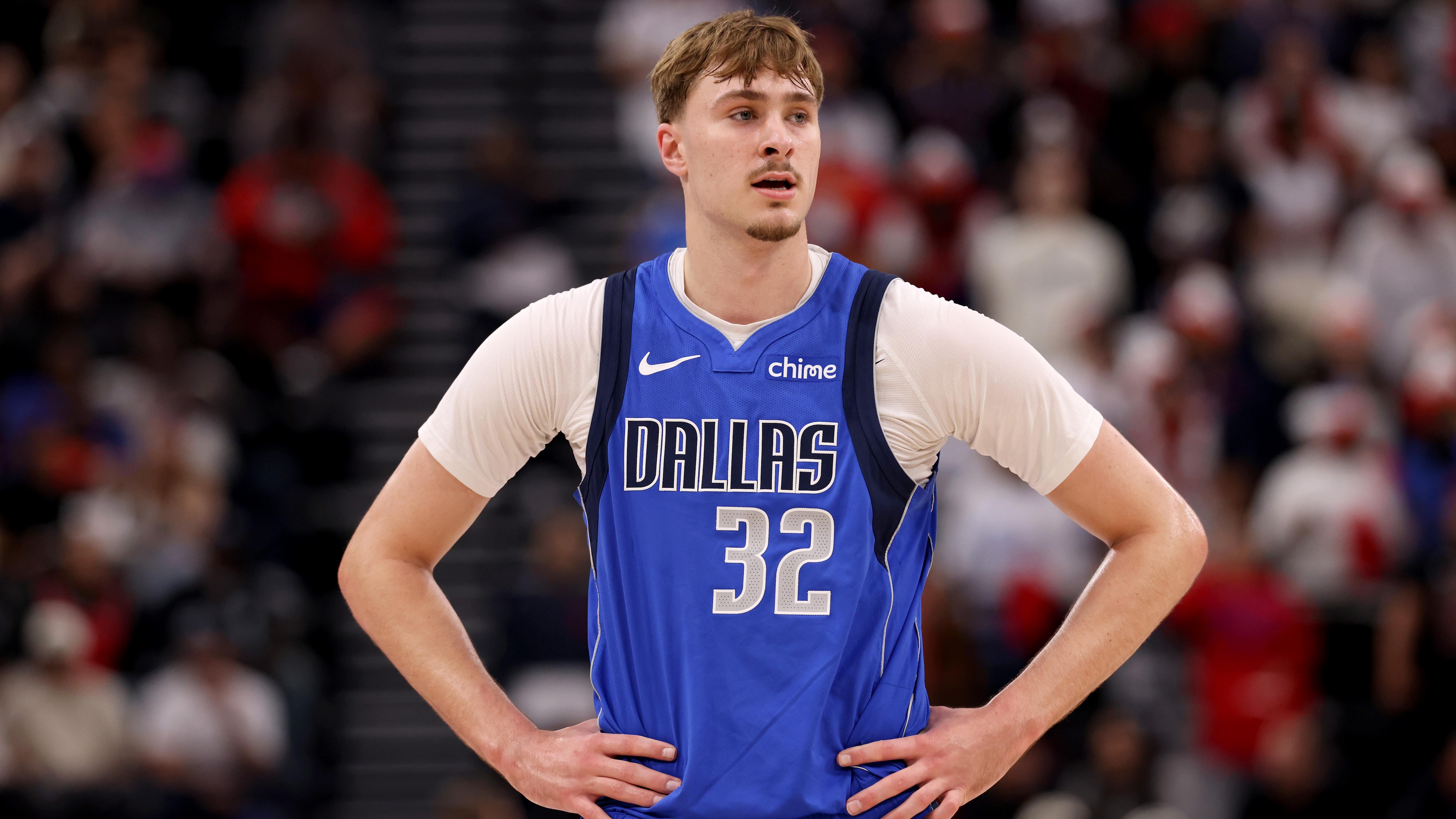 Dallas Mavericks v Los Angeles Clippers
