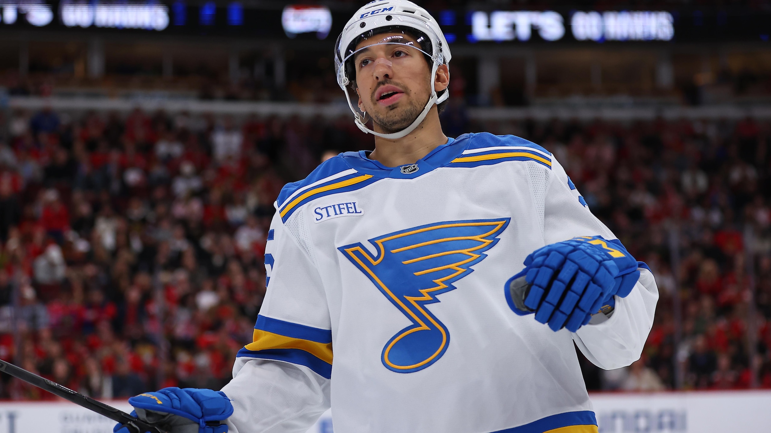 NHL: APR 11 Blues at Blackhawks
