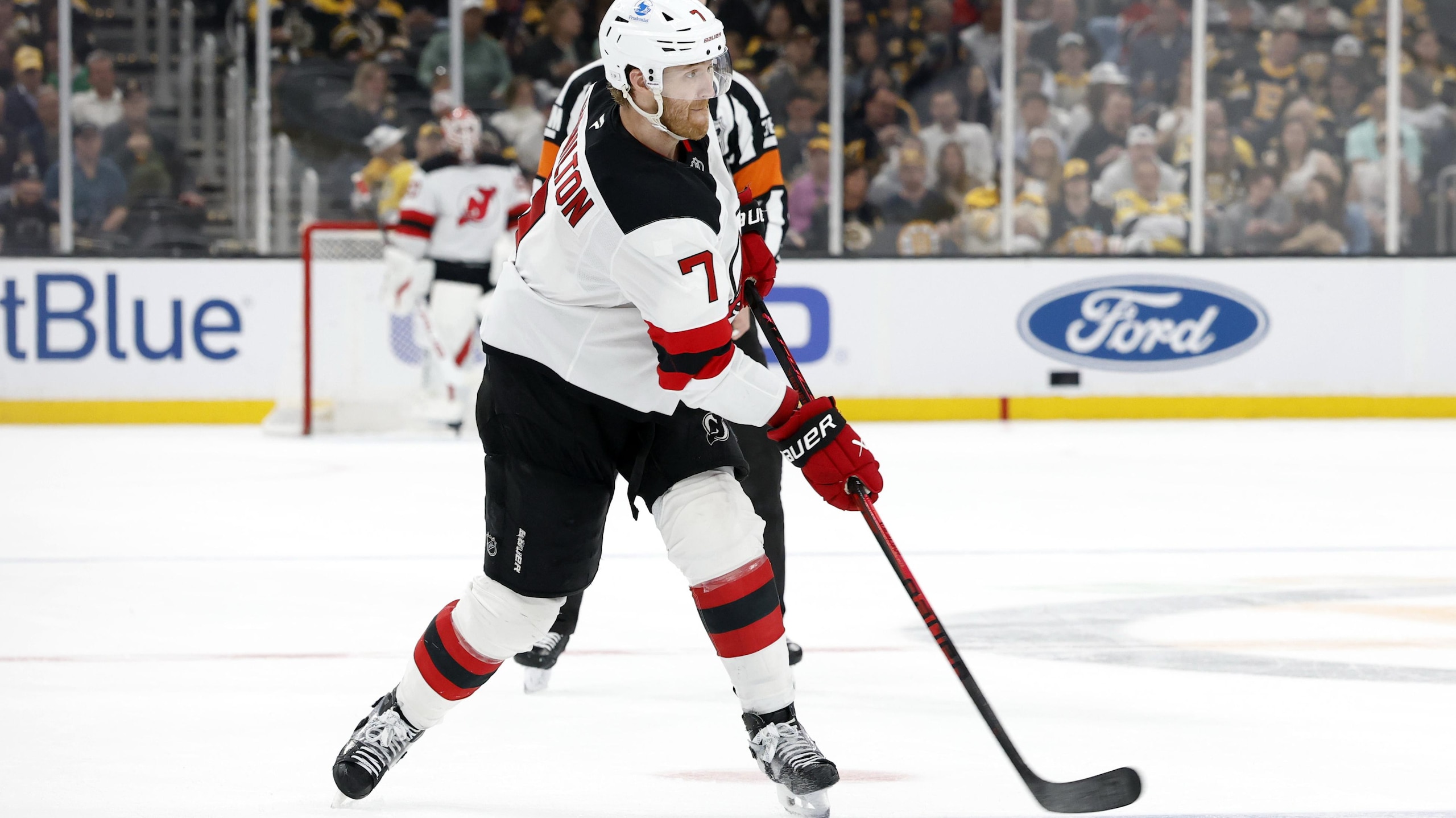 NHL: APR 14 Devils at Bruins