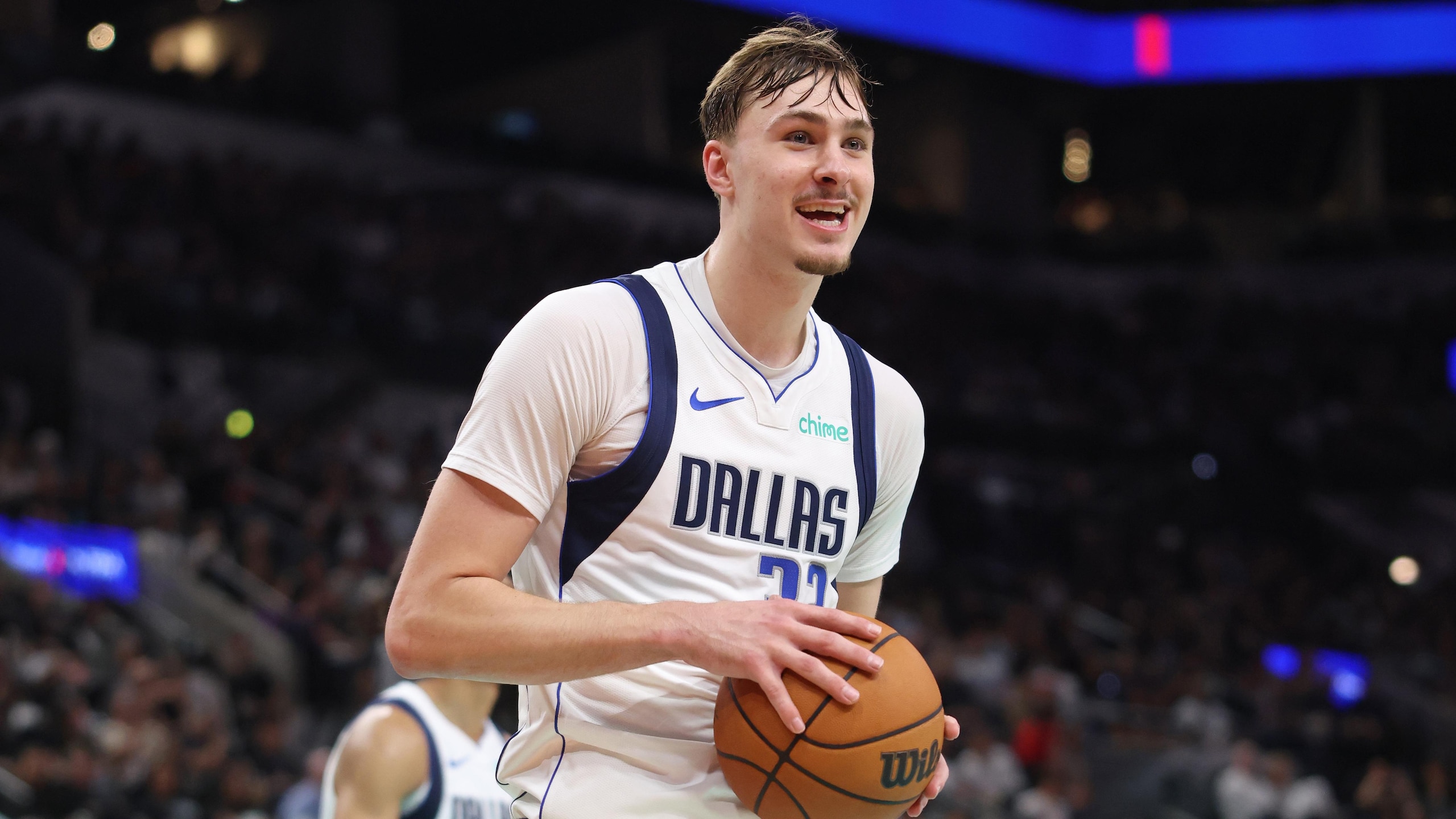 Dallas Mavericks v San Antonio Spurs