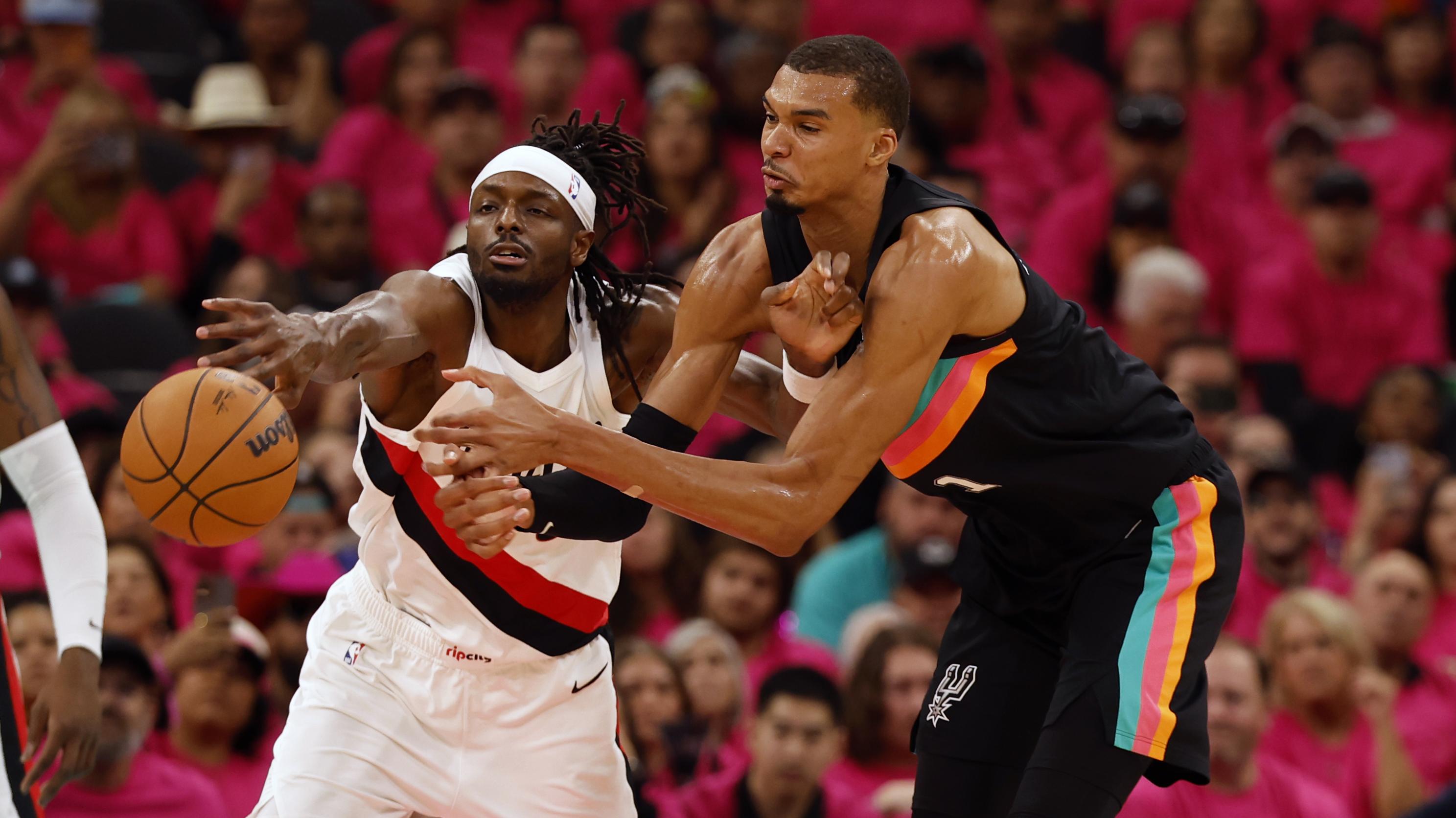 Portland Trailblazers v San Antonio Spurs-Game One