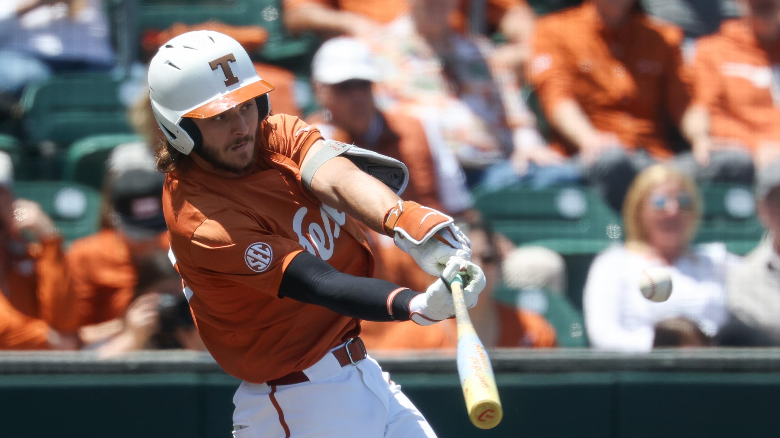 COLLEGE BASEBALL: APR 19 Alabama at Texas COLLEGE BASEBALL: APR 19 Alabama at Texas