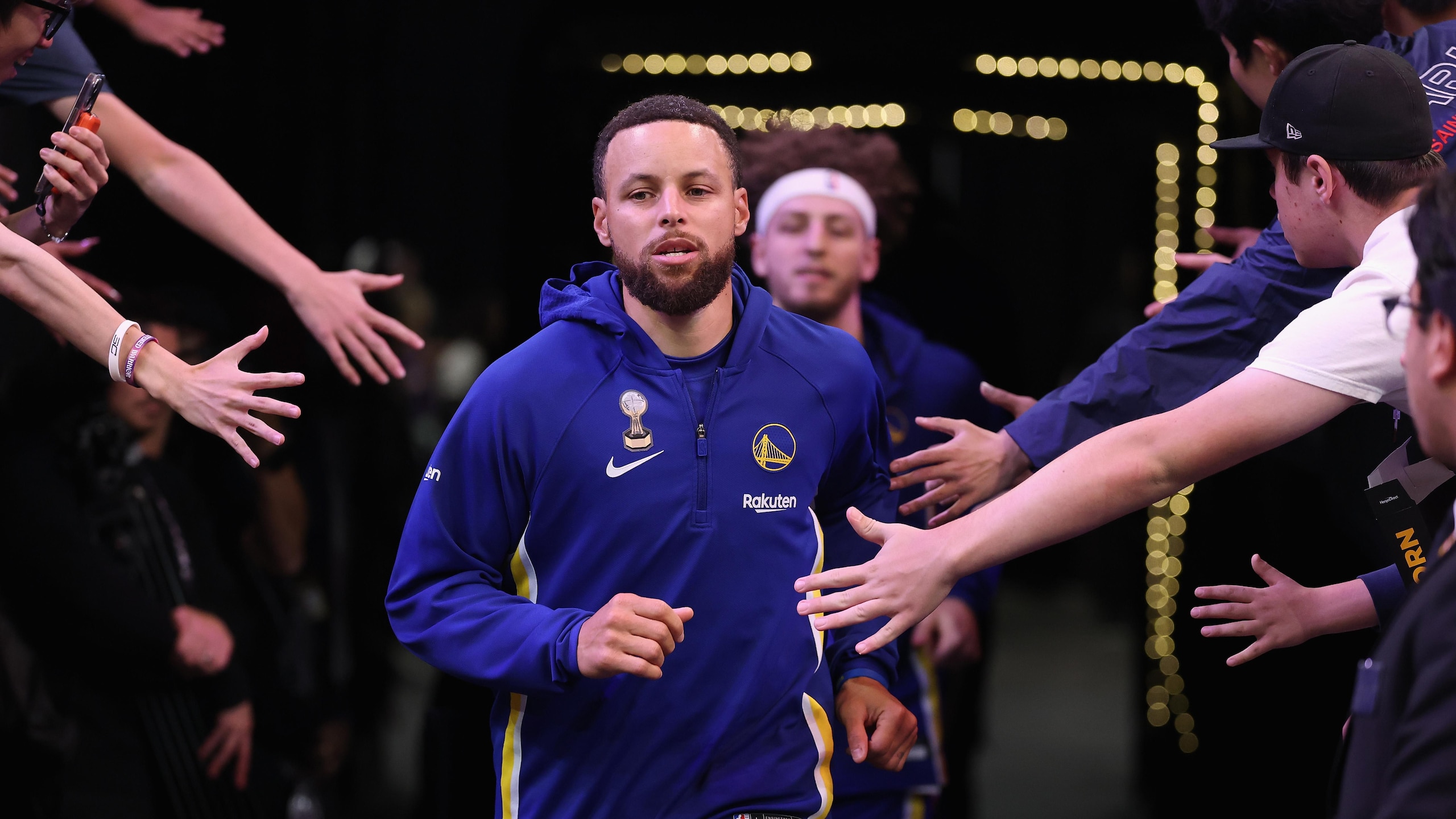 Golden State Warriors v Phoenix Suns - Play-In Tournament Golden State Warriors v Phoenix Suns - Play-In Tournament