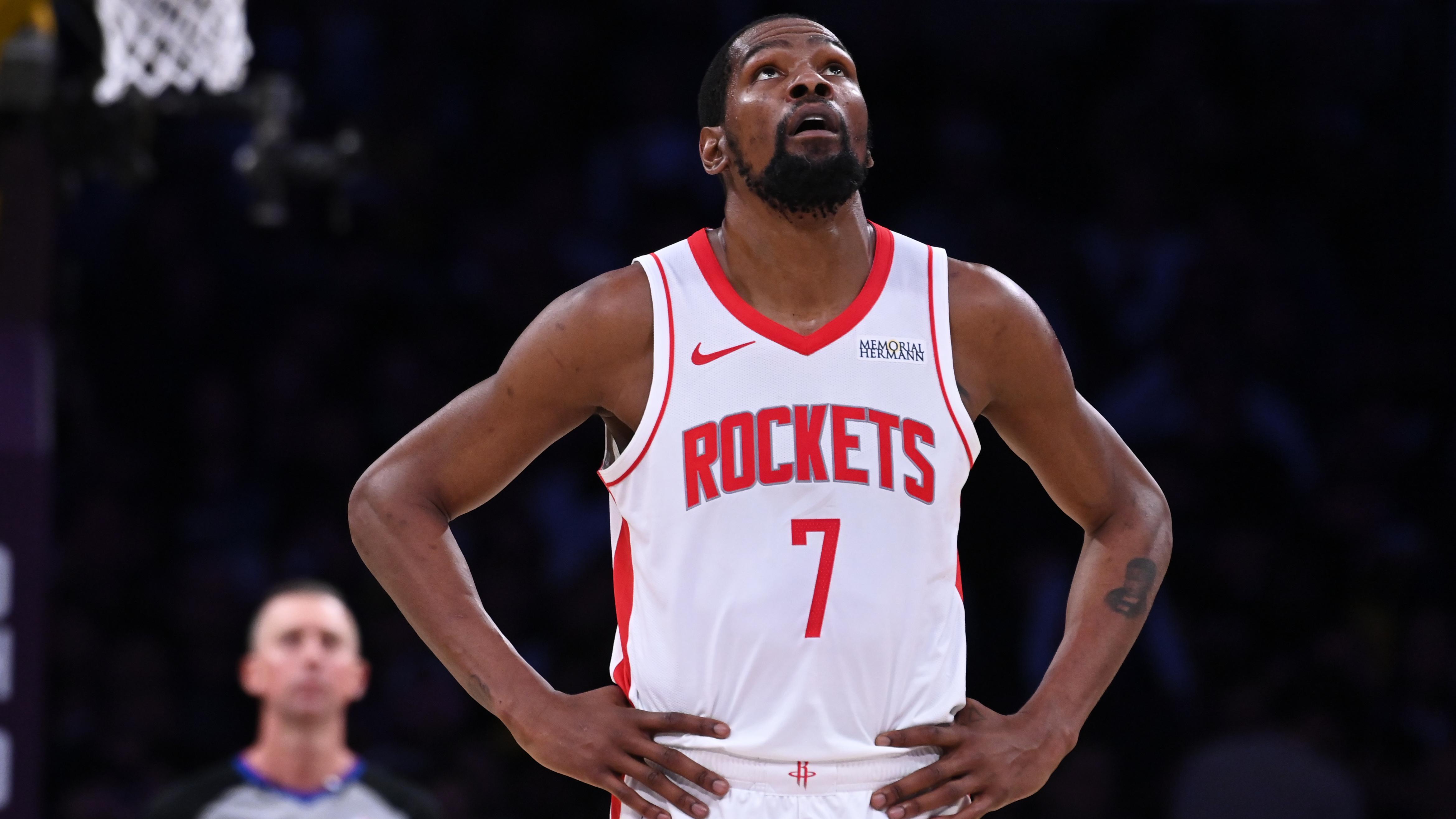Houston Rockets v Los Angeles Lakers - Game Two