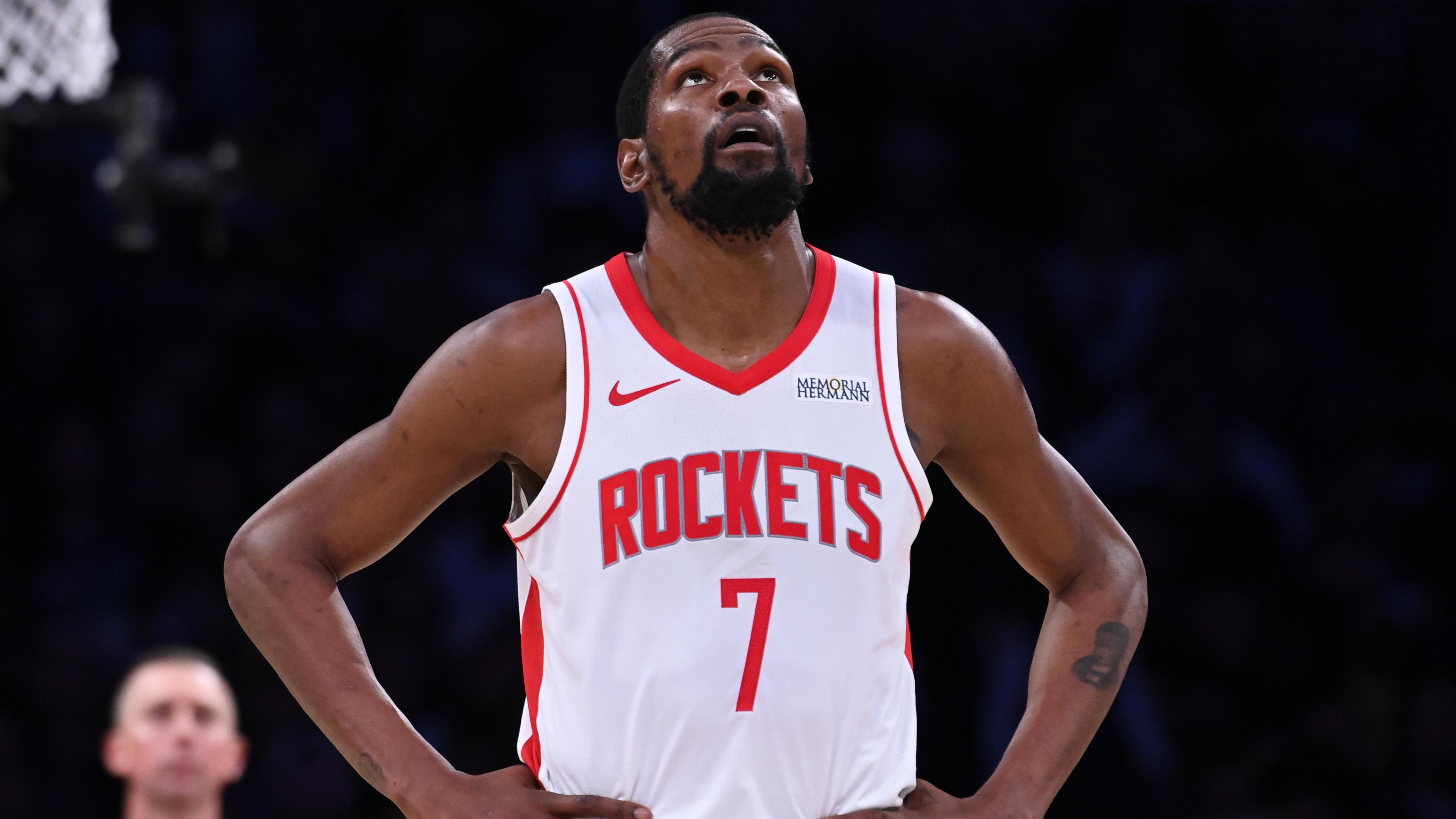 Houston Rockets v Los Angeles Lakers - Game Two