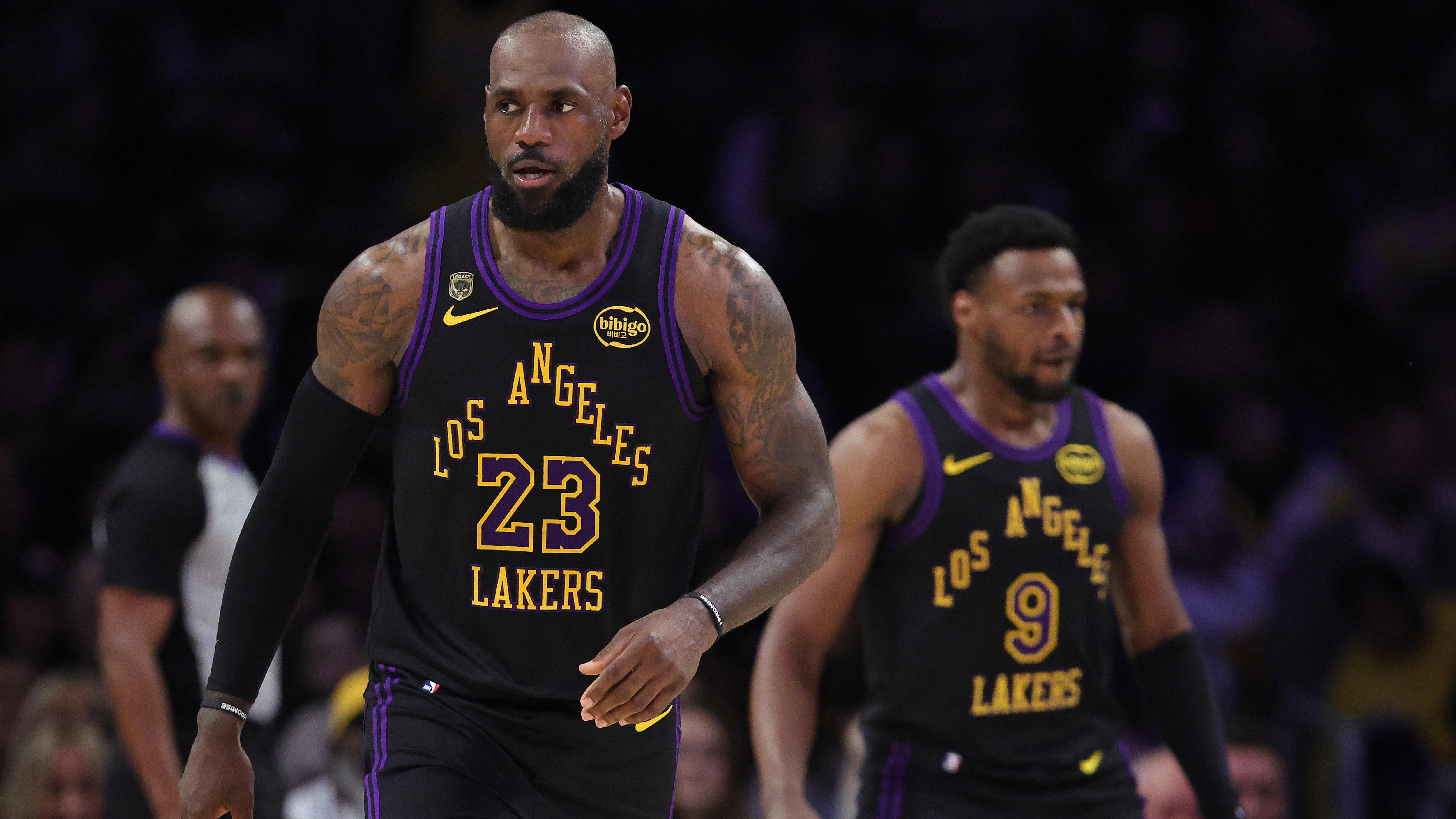 Houston Rockets v Los Angeles Lakers - Game Two