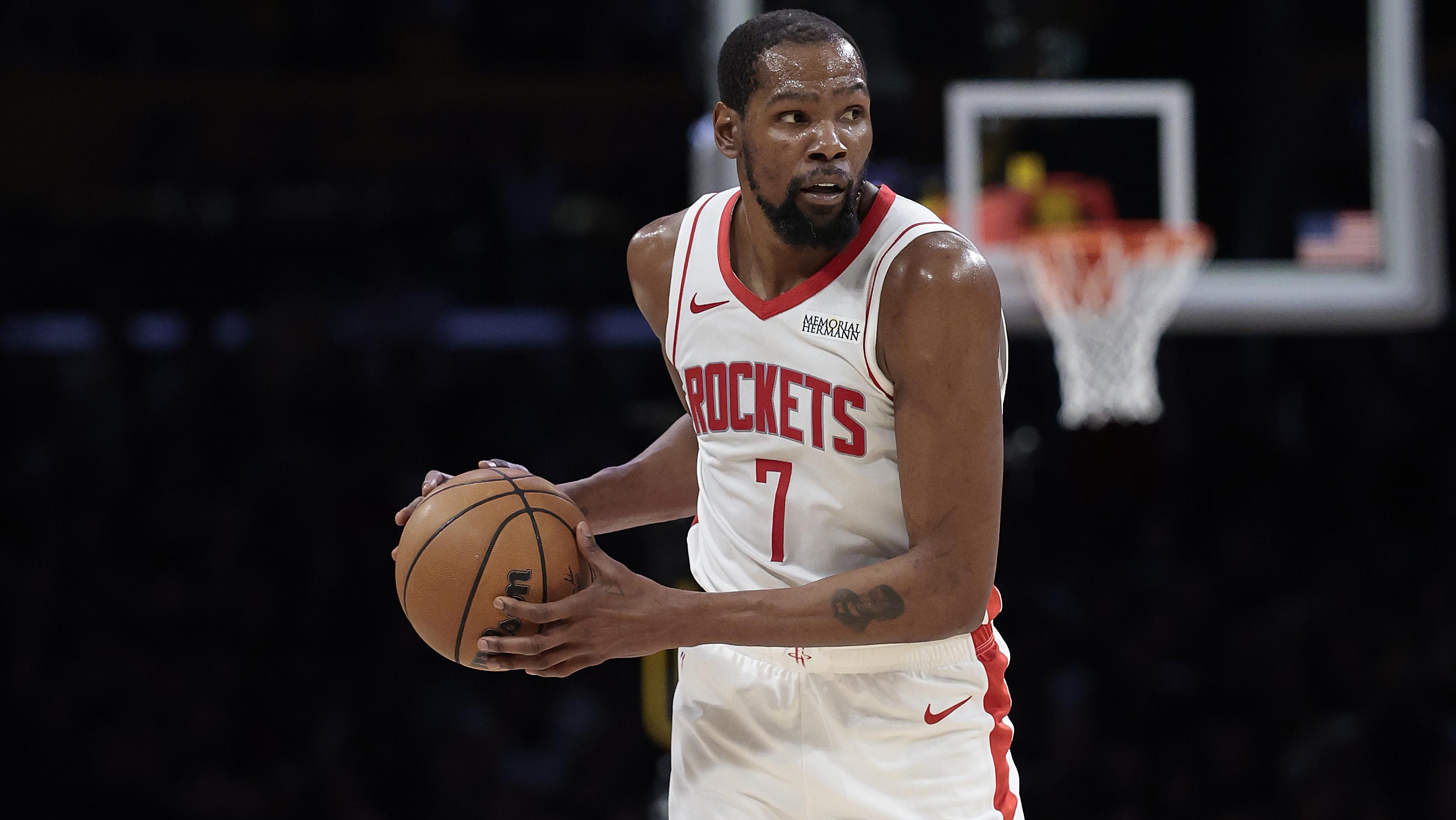 Houston Rockets v Los Angeles Lakers - Game Two