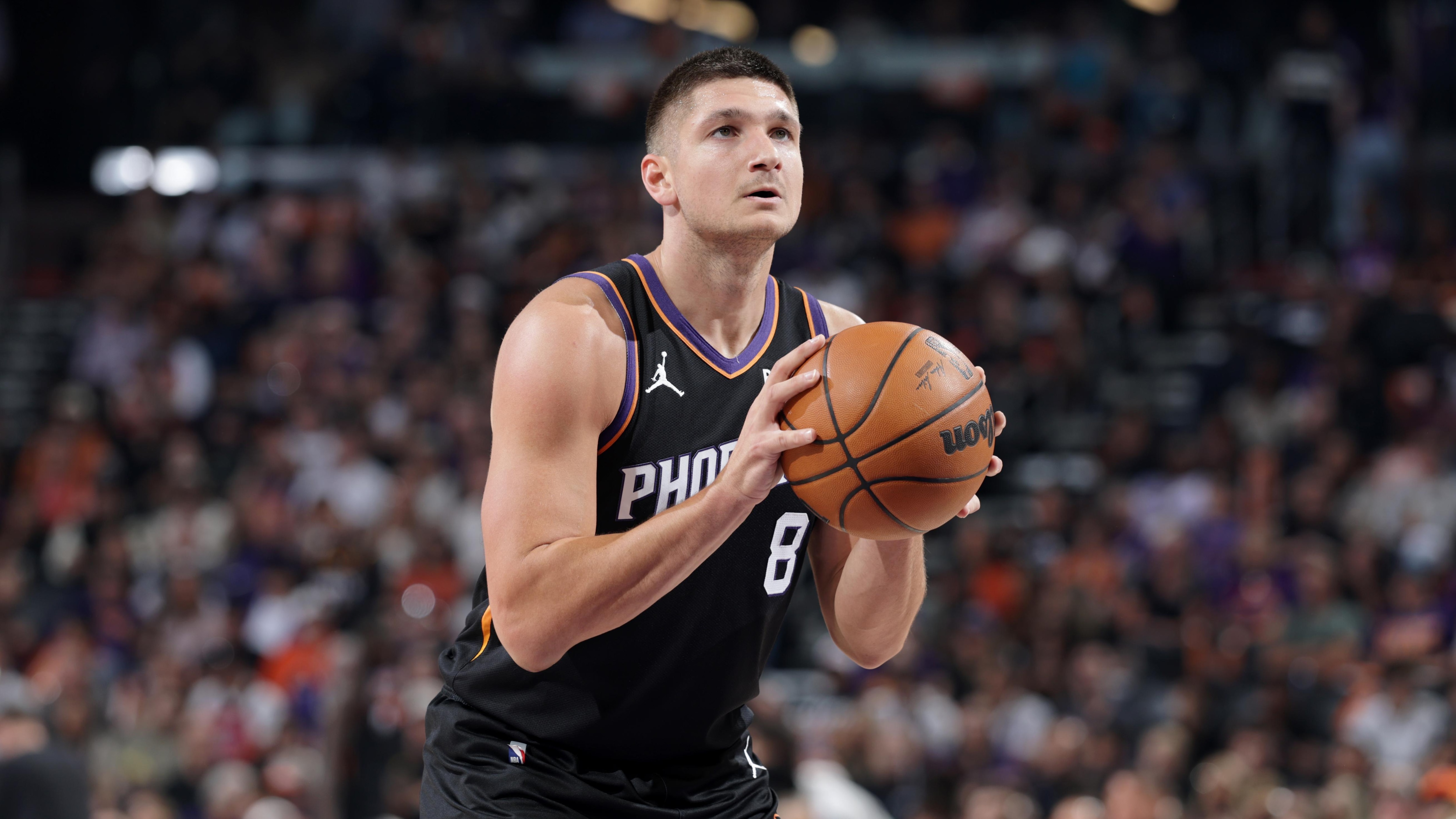 Oklahoma City Thunder v Phoenix Suns - Game Four
