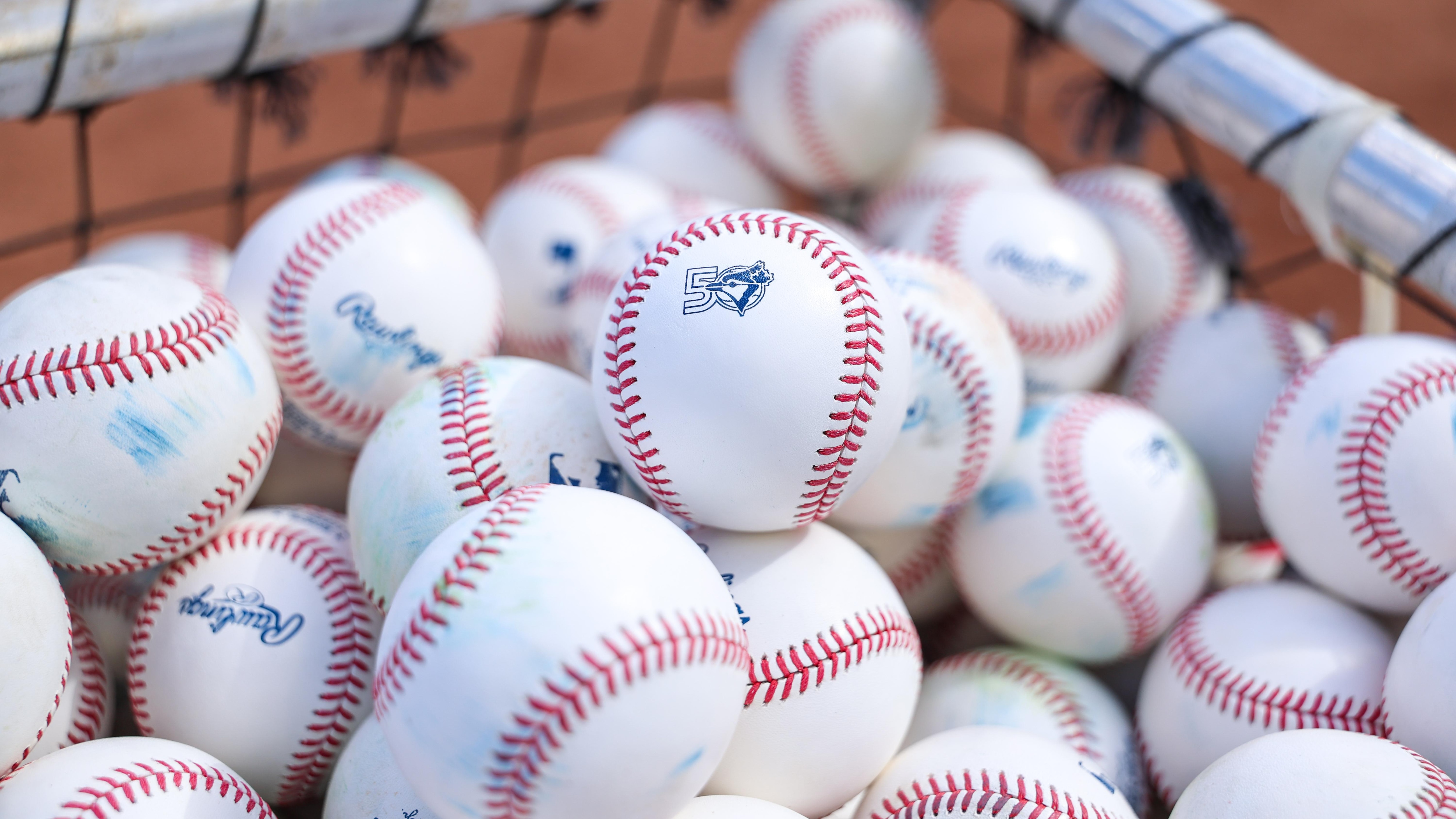 Toronto Blue Jays v Minnesota Twins