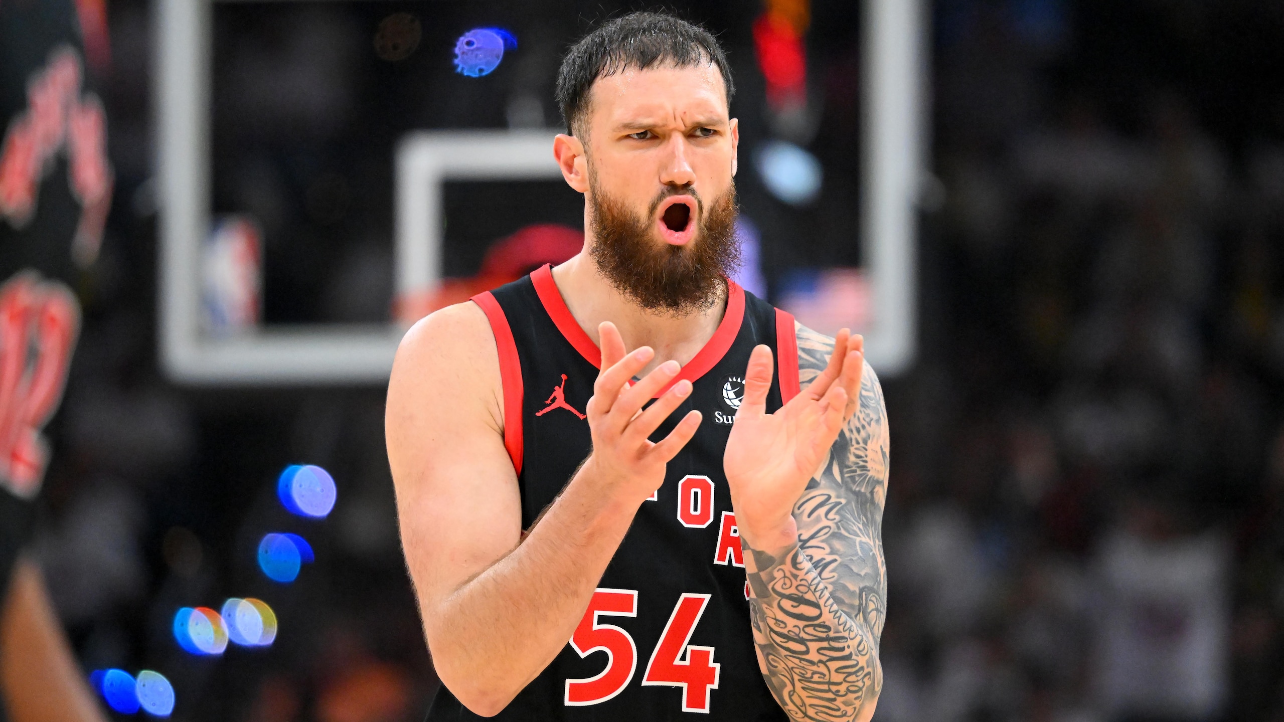 Toronto Raptors v Cleveland Cavaliers - Game Five Toronto Raptors v Cleveland Cavaliers - Game Five