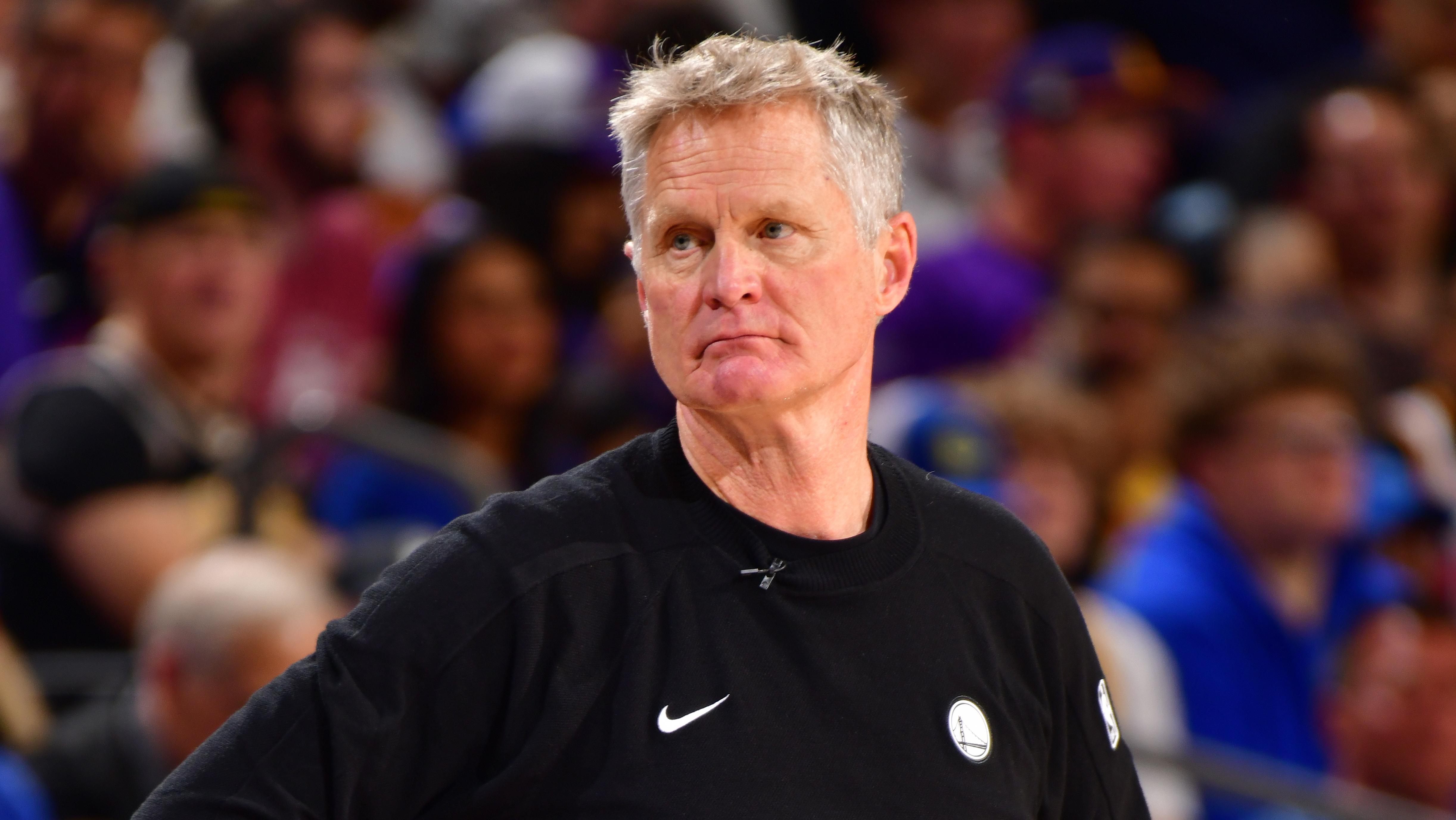 Golden State Warriors v Phoenix Suns - Play-In Tournament
