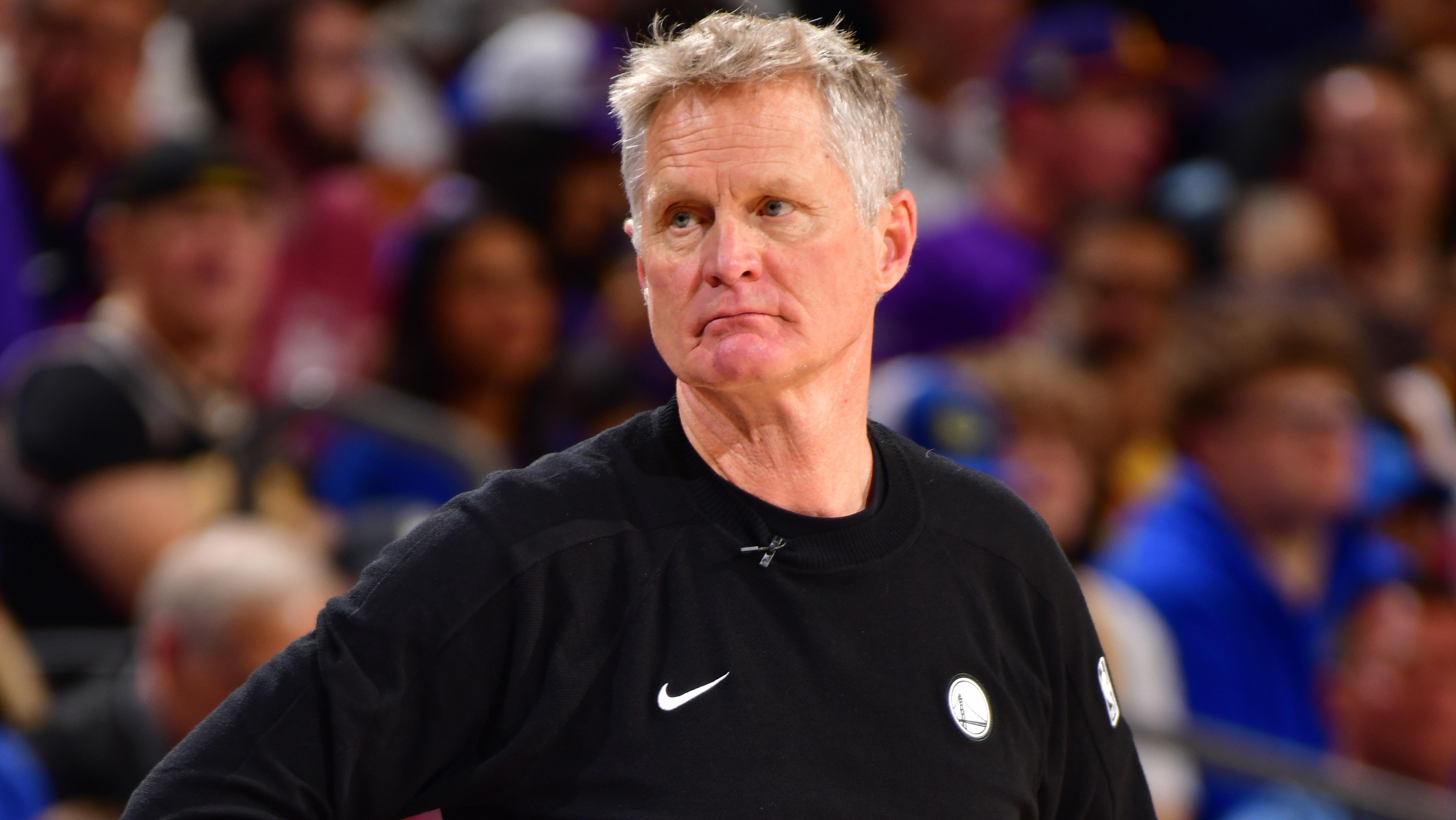 Golden State Warriors v Phoenix Suns - Play-In Tournament
