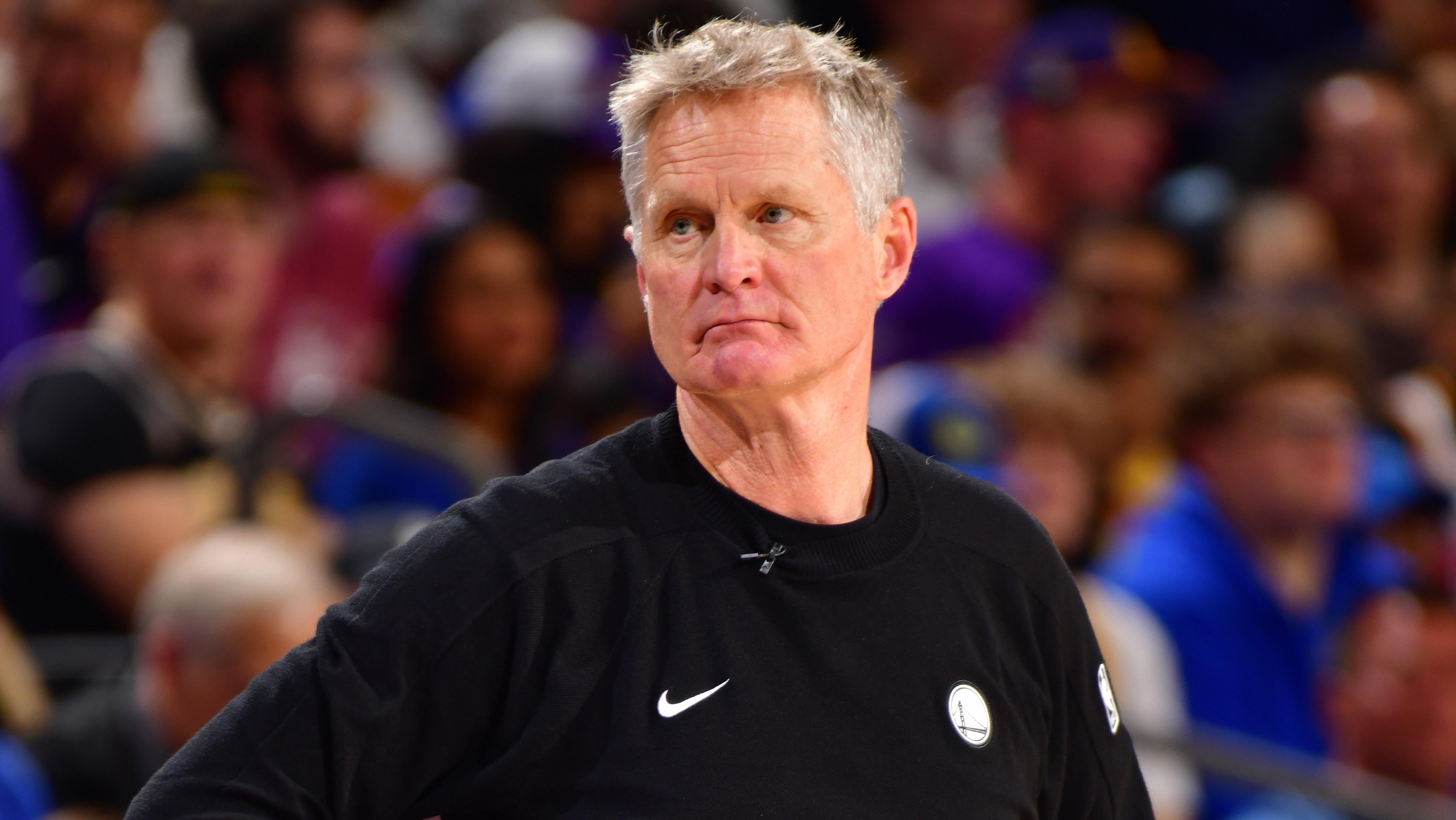 Golden State Warriors v Phoenix Suns - Play-In Tournament
