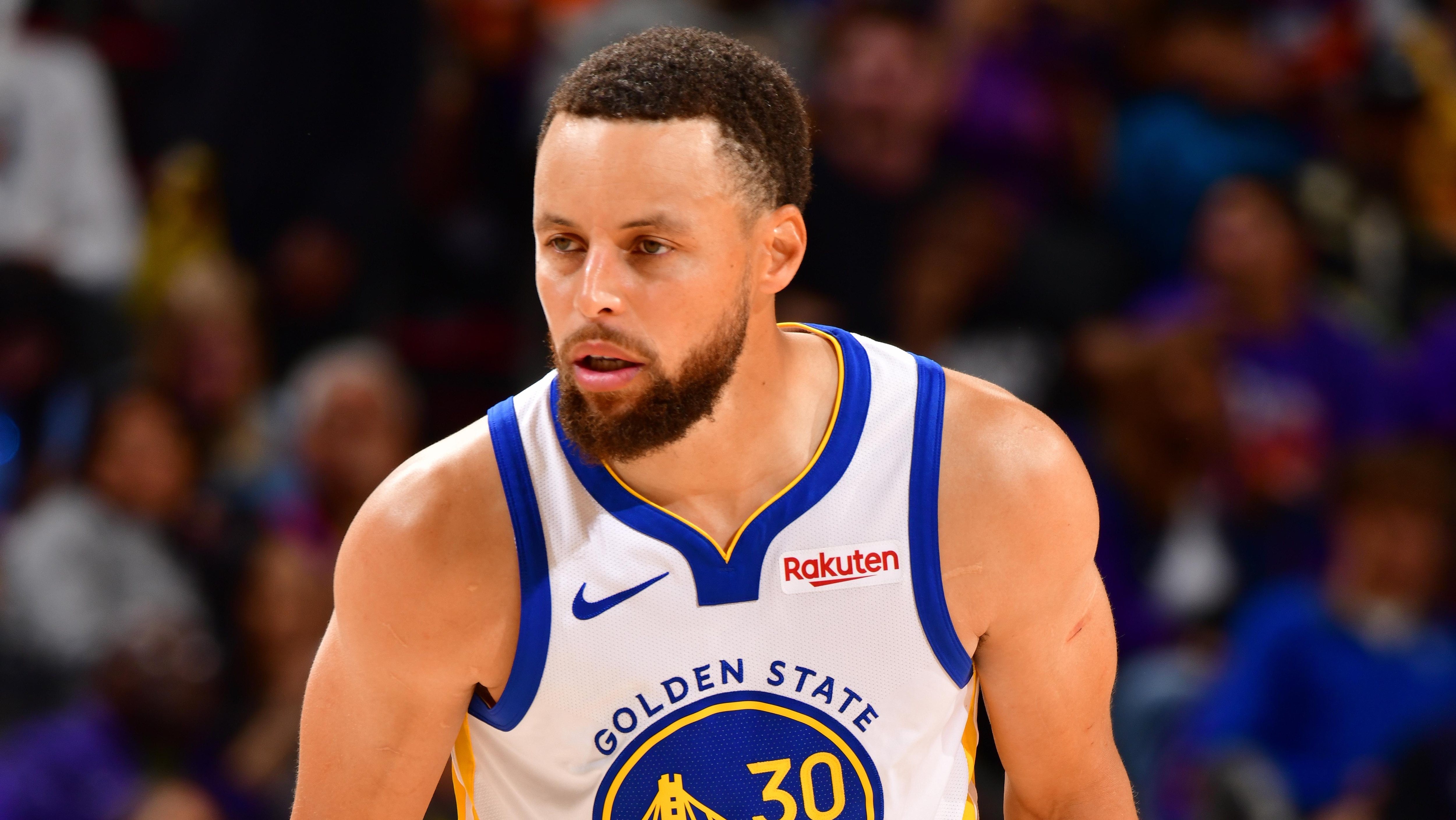 Golden State Warriors v Phoenix Suns - Play-In Tournament Golden State Warriors v Phoenix Suns - Play-In Tournament