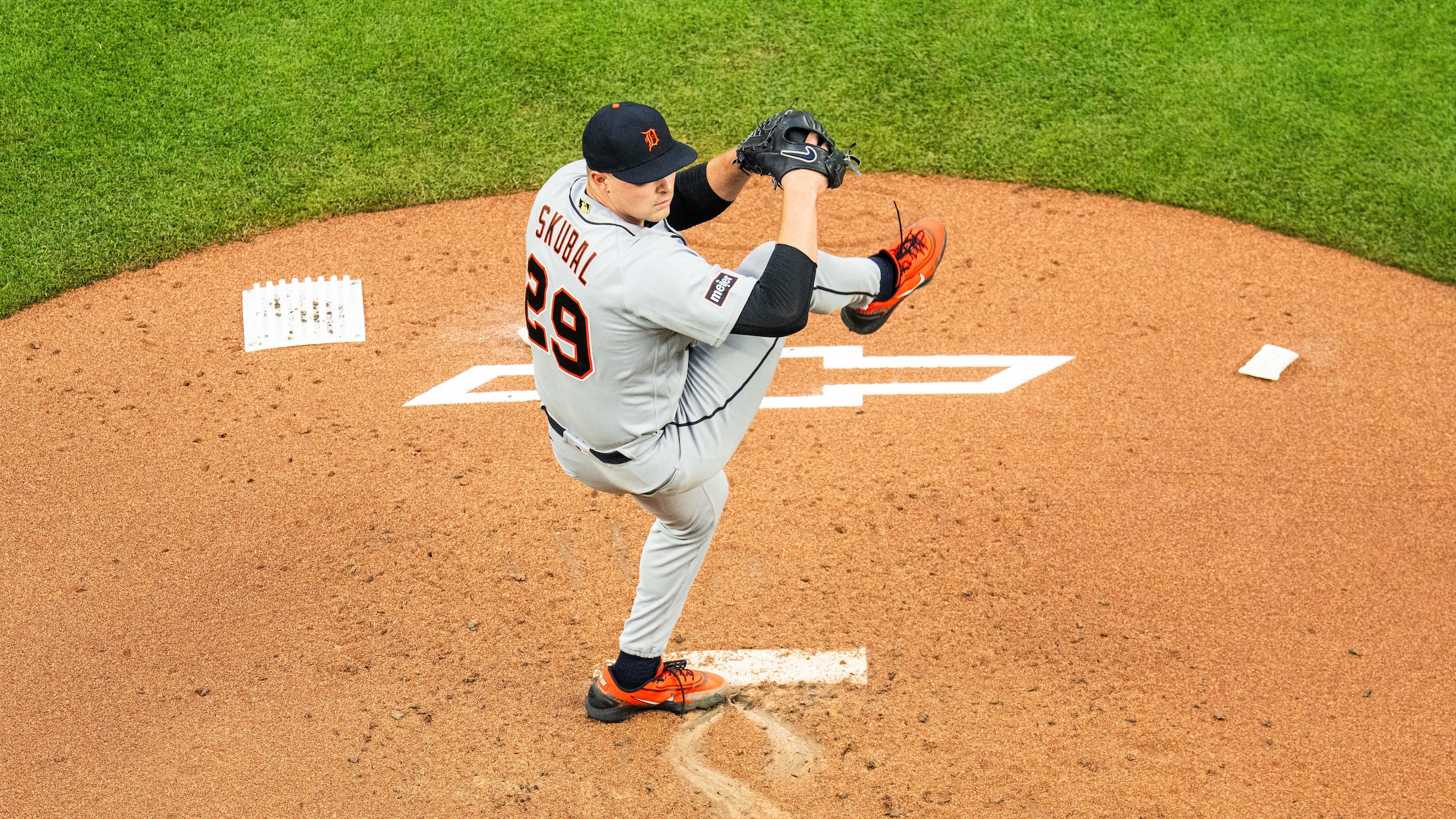 Detroit Tigers v Atlanta Braves Detroit Tigers v Atlanta Braves