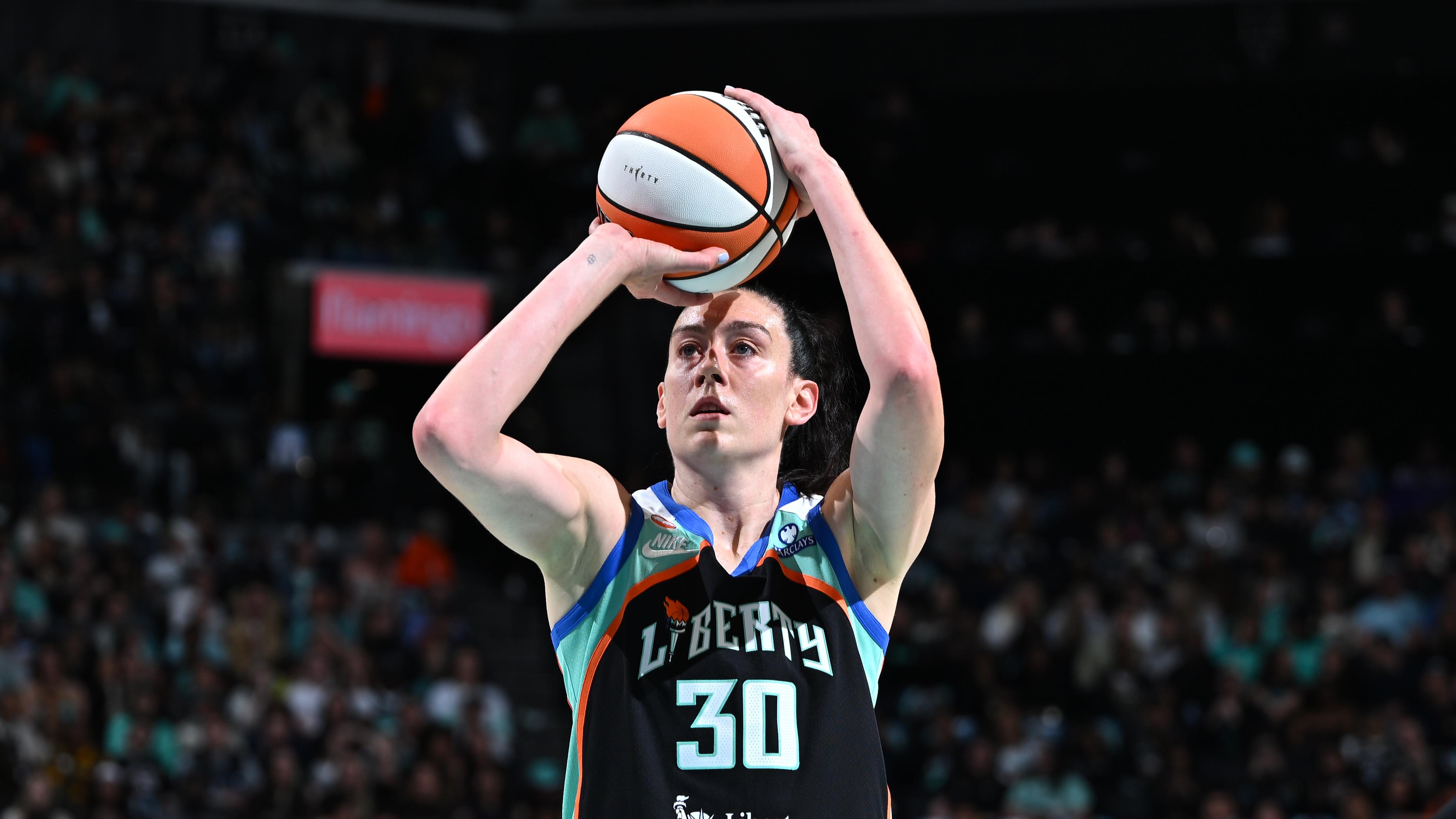 Connecticut Sun v New York Liberty