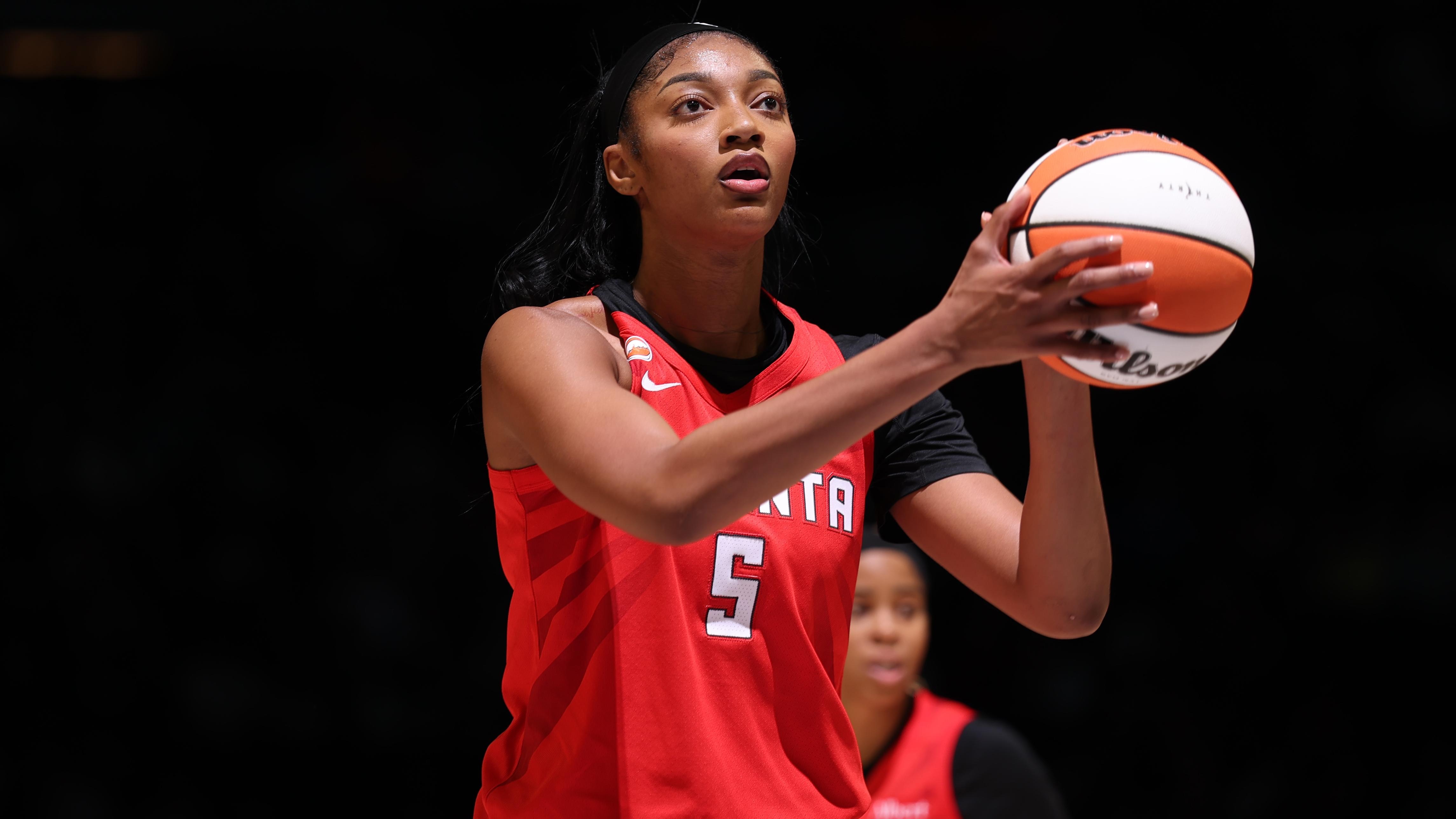 Atlanta Dream v Minnesota Lynx