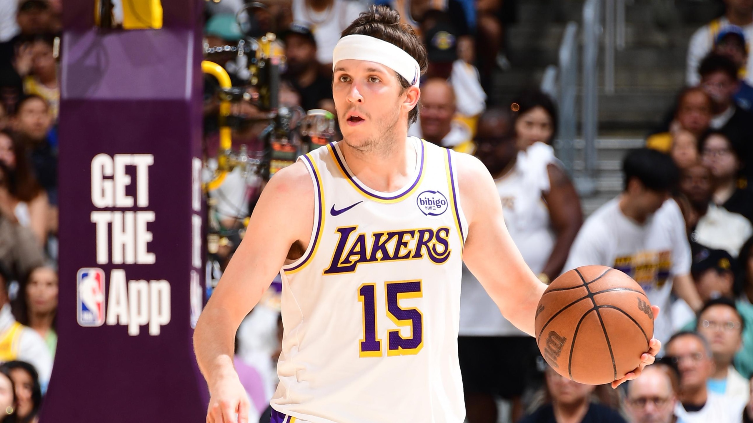 Oklahoma City Thunder v Los Angeles Lakers - Game Three Oklahoma City Thunder v Los Angeles Lakers - Game Three