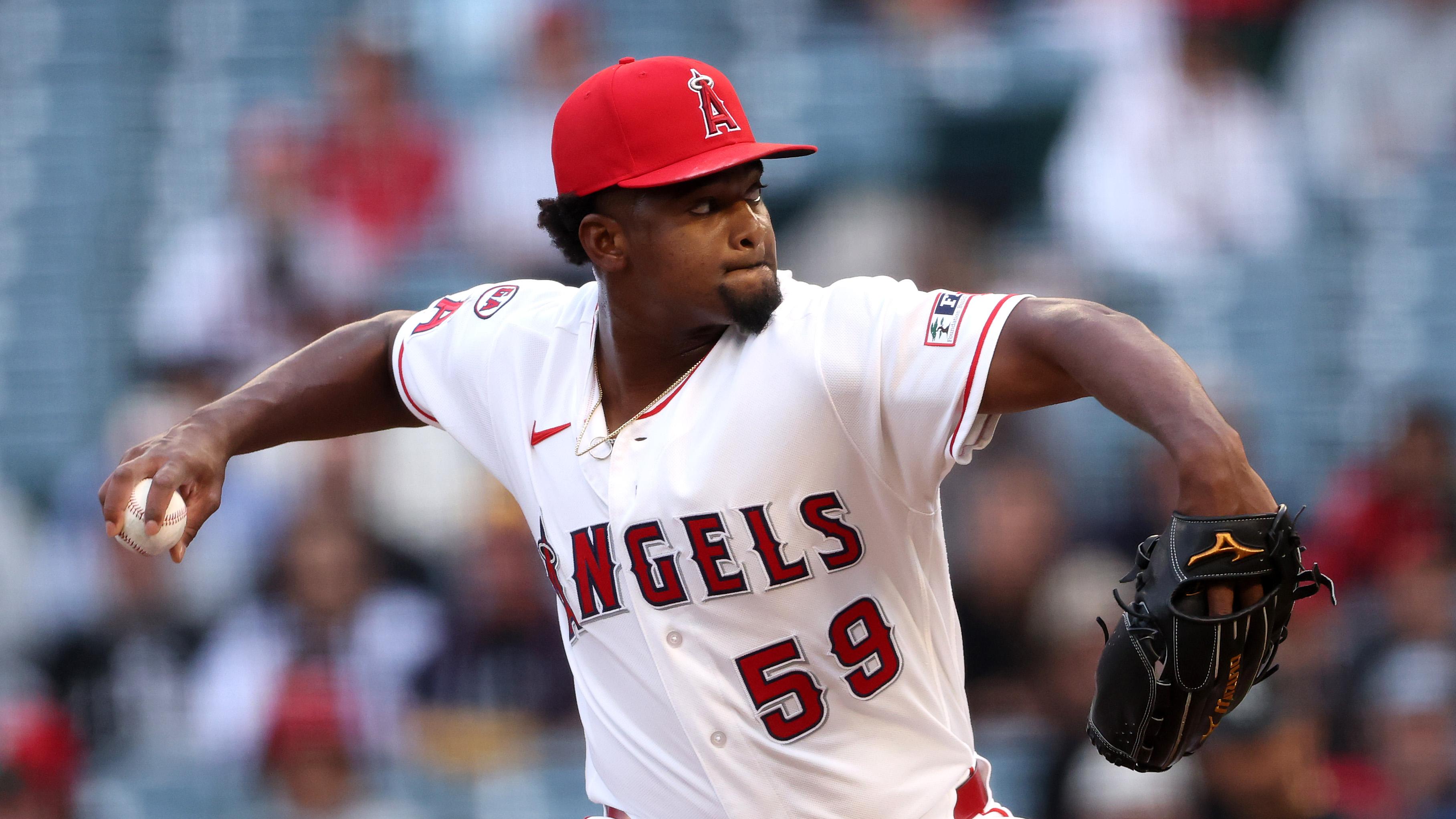 Chicago White Sox v Los Angeles Angels