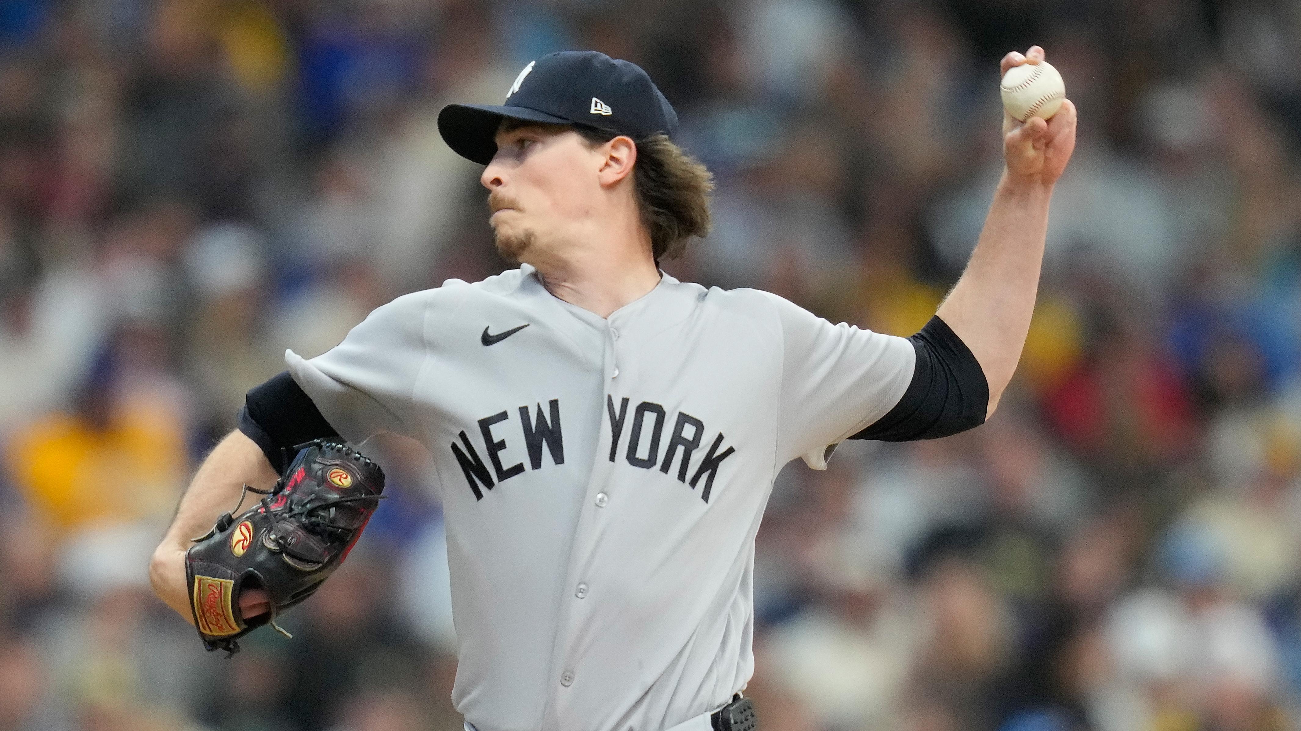 New York Yankees v Milwaukee Brewers New York Yankees v Milwaukee Brewers