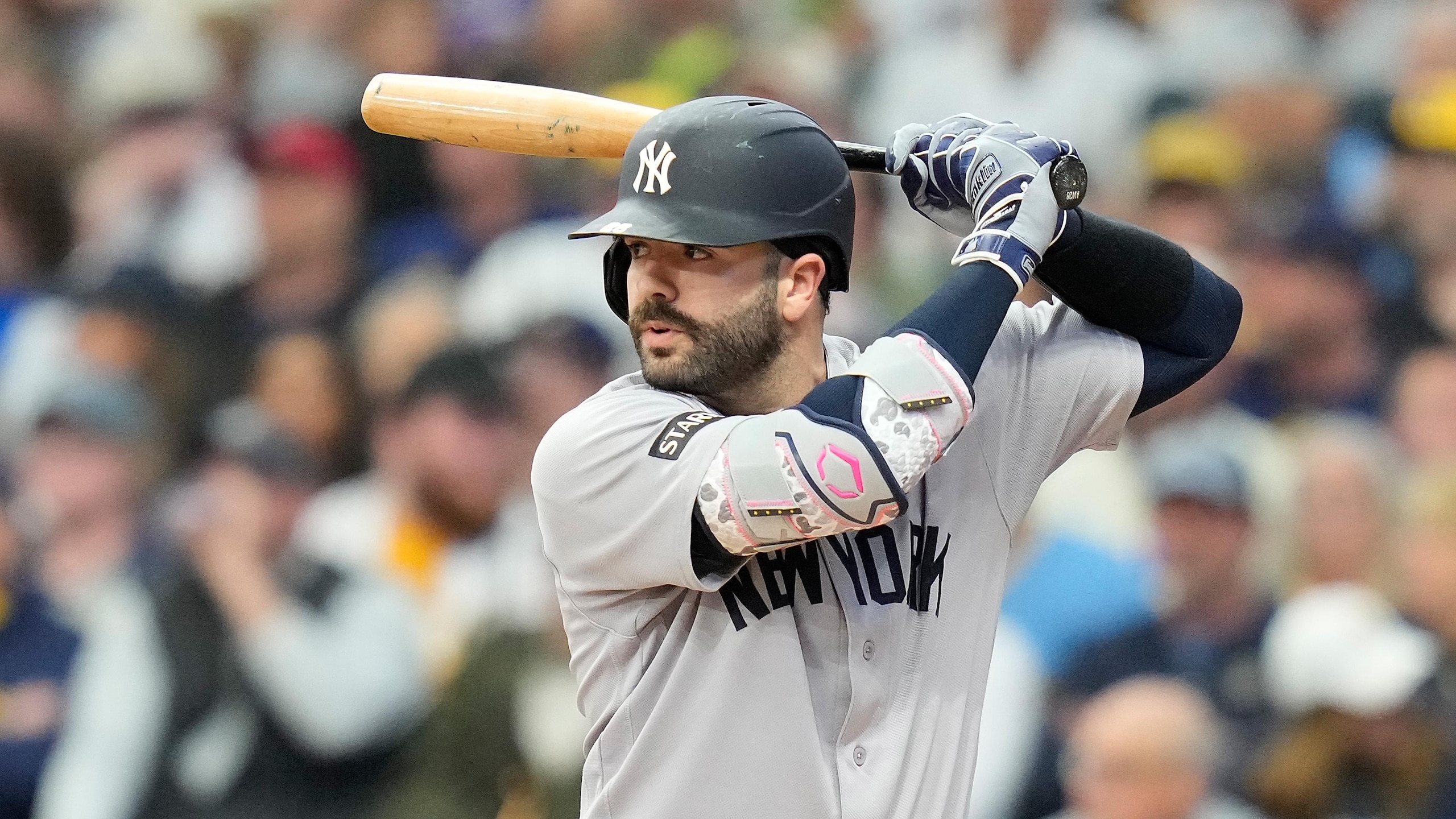 New York Yankees v Milwaukee Brewers