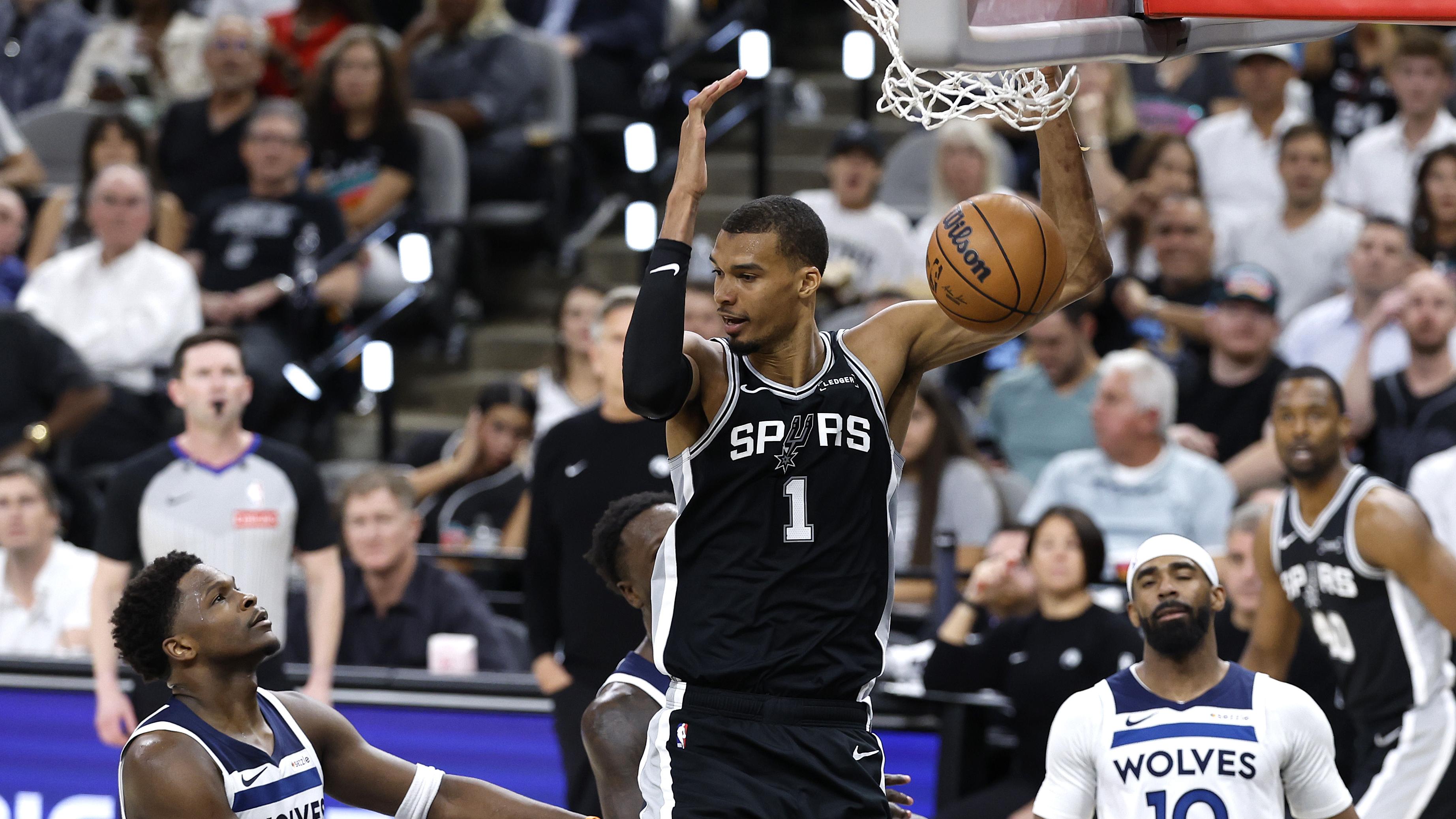 Minnesota Timberwolves v San Antonio Spurs - Game Five Minnesota Timberwolves v San Antonio Spurs - Game Five