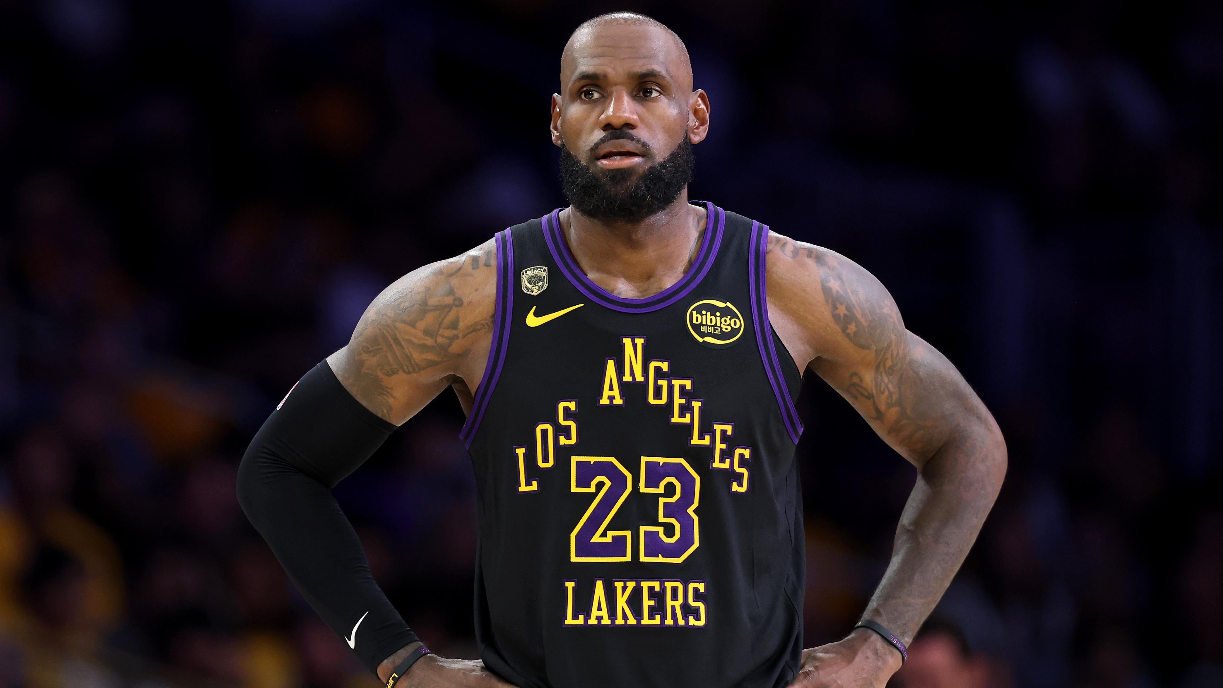 Oklahoma City Thunder v Los Angeles Lakers - Game Four Oklahoma City Thunder v Los Angeles Lakers - Game Four