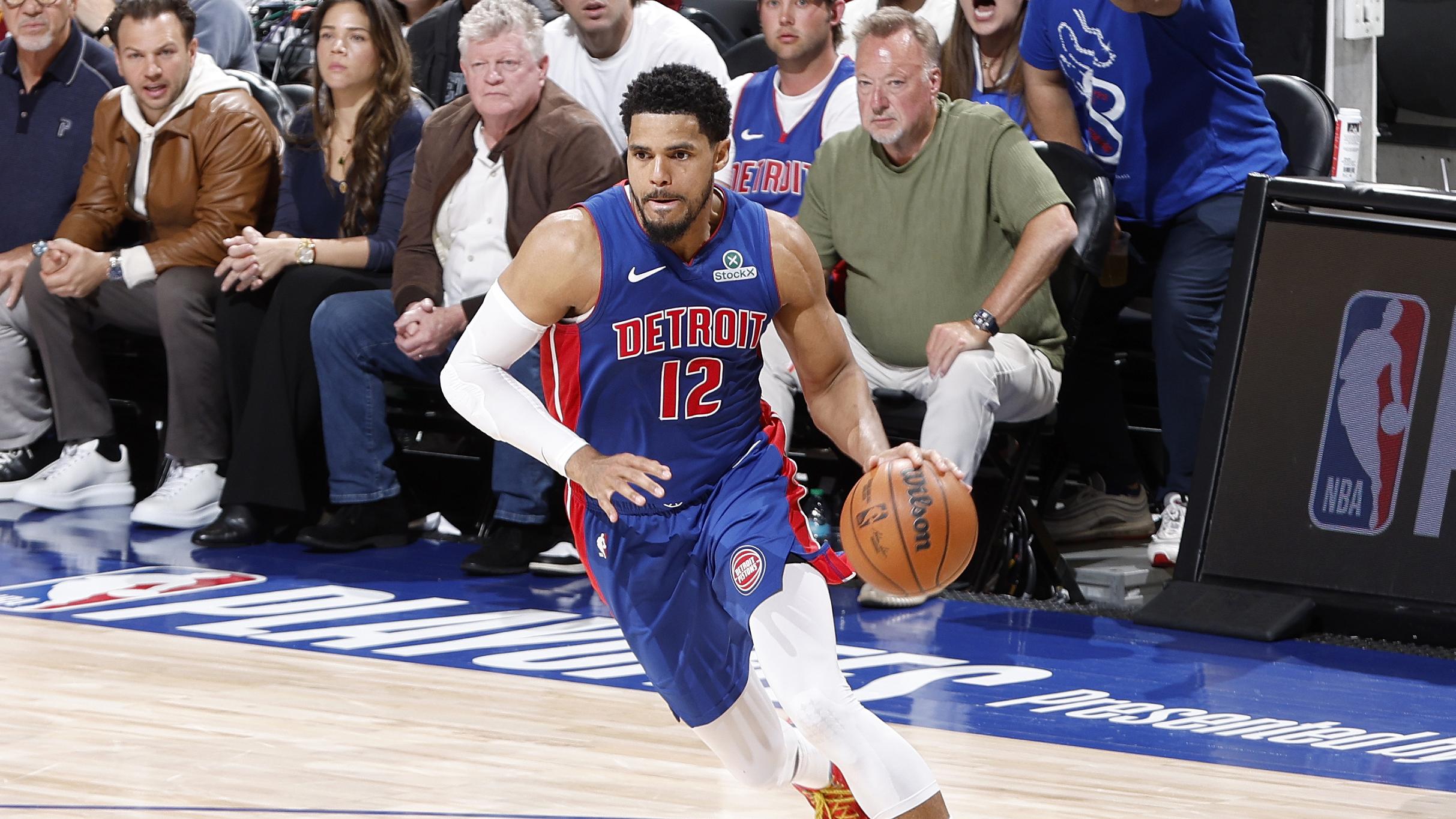 Tobias Harris Signs with Spurs Tobias Harris Signs with Spurs