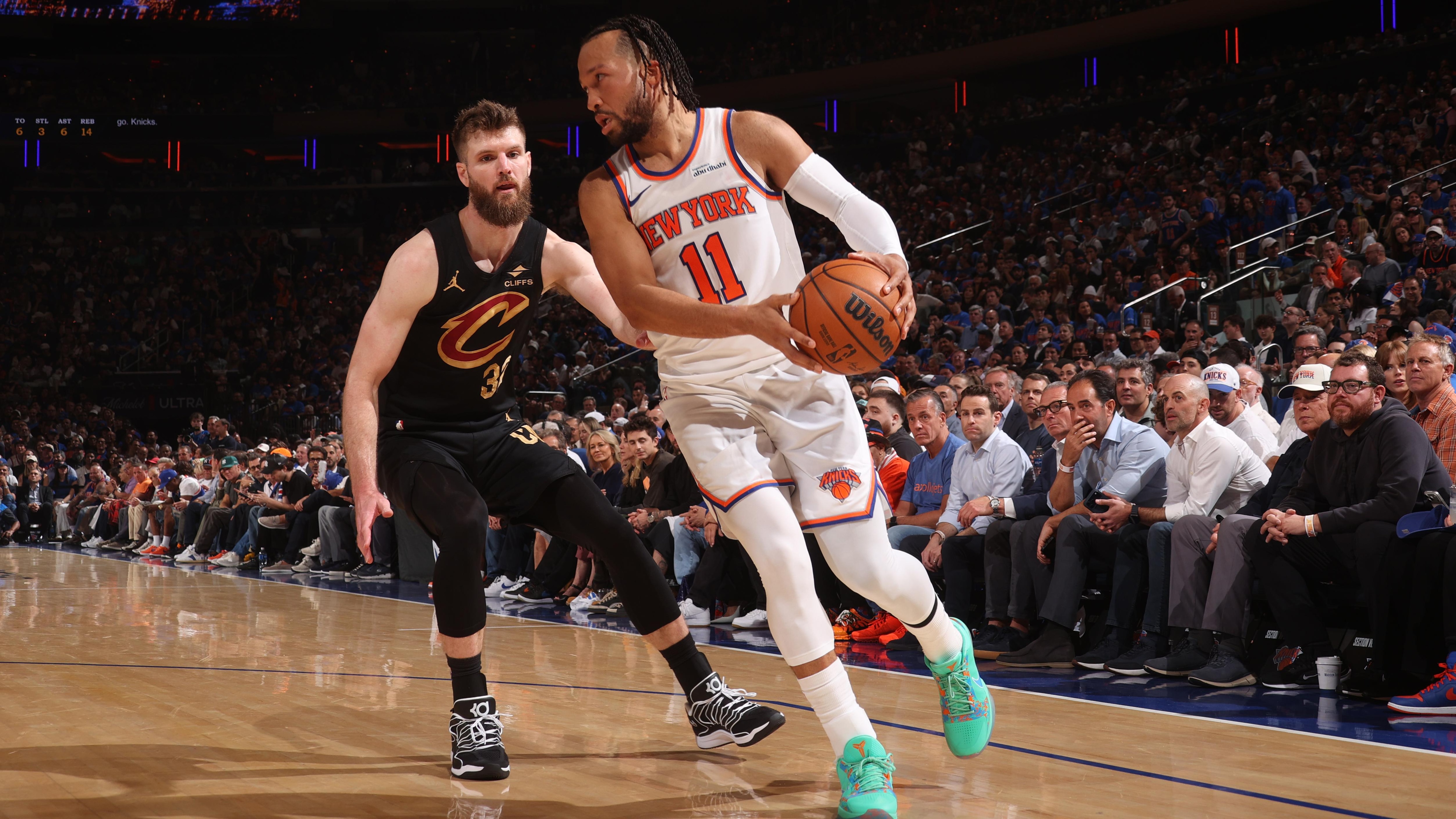 Cleveland Cavaliers v New York Knicks - Game One