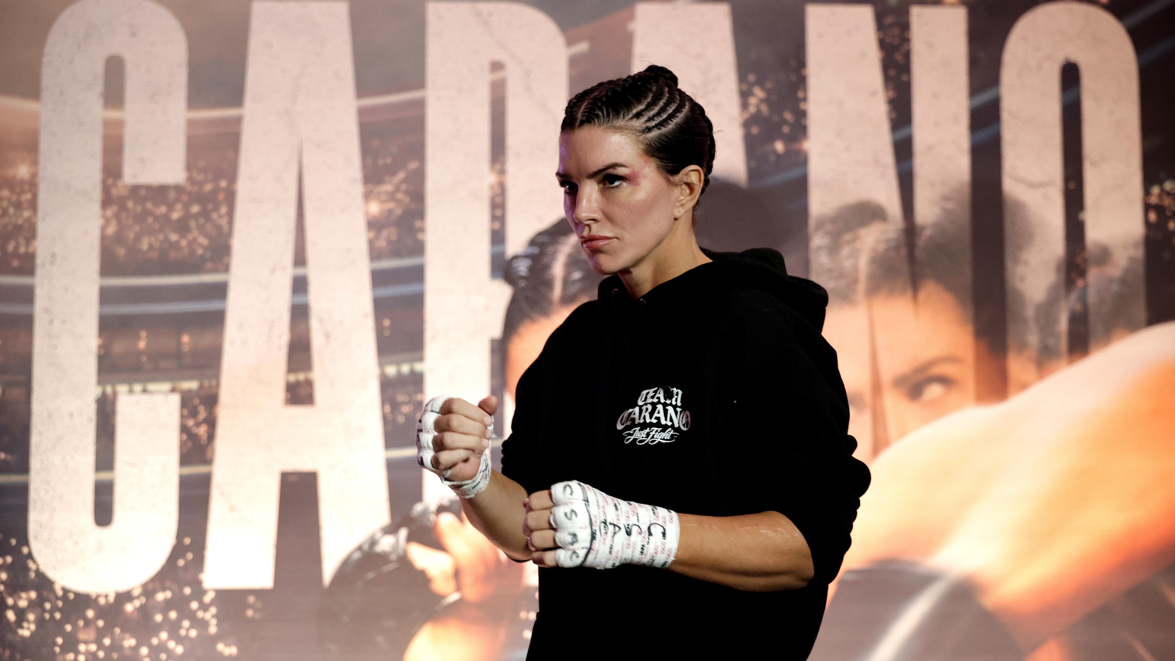 Netflix's Ronda Rousey vs. Gina Carano