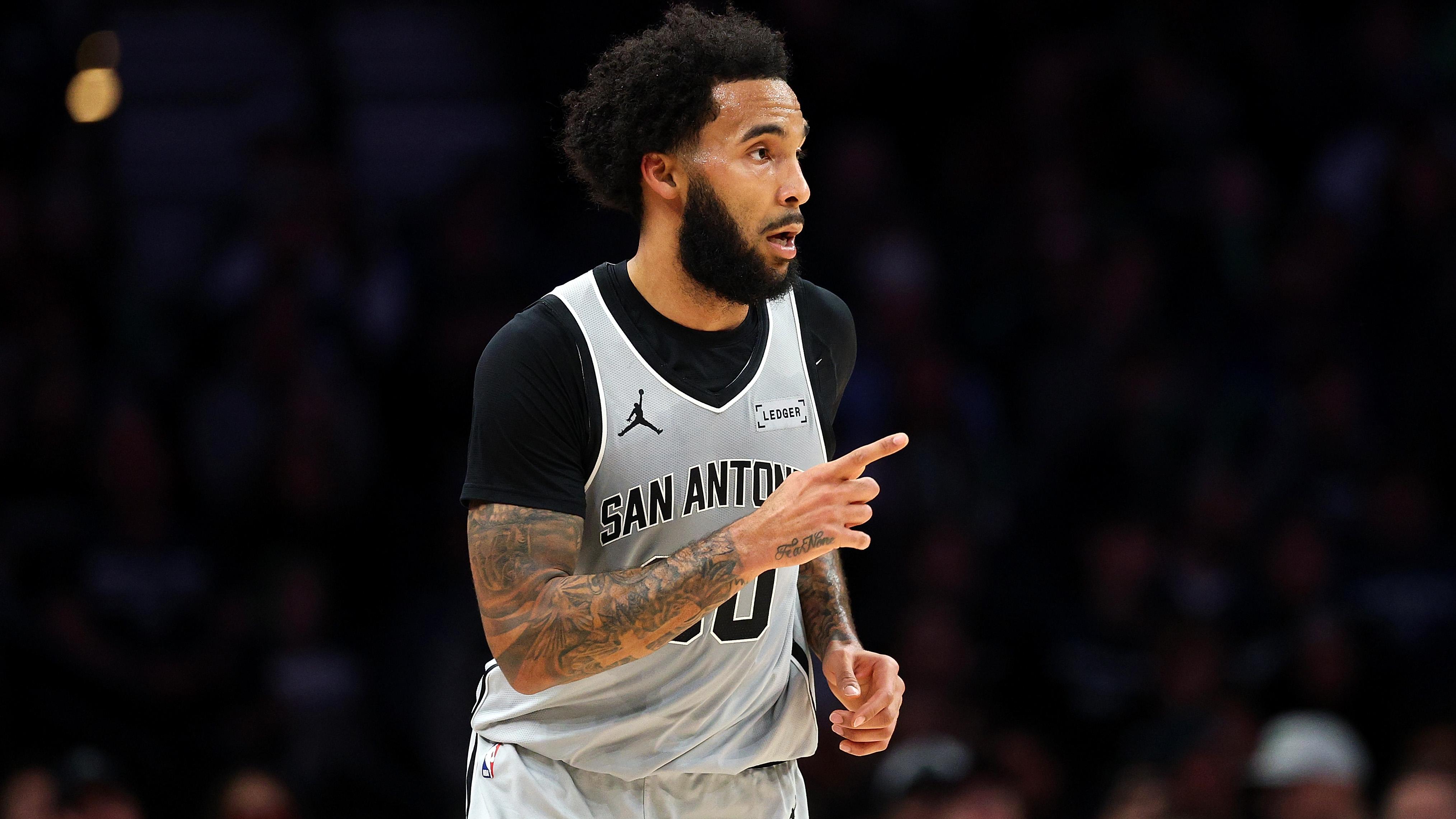 San Antonio Spurs v Minnesota Timberwolves San Antonio Spurs v Minnesota Timberwolves