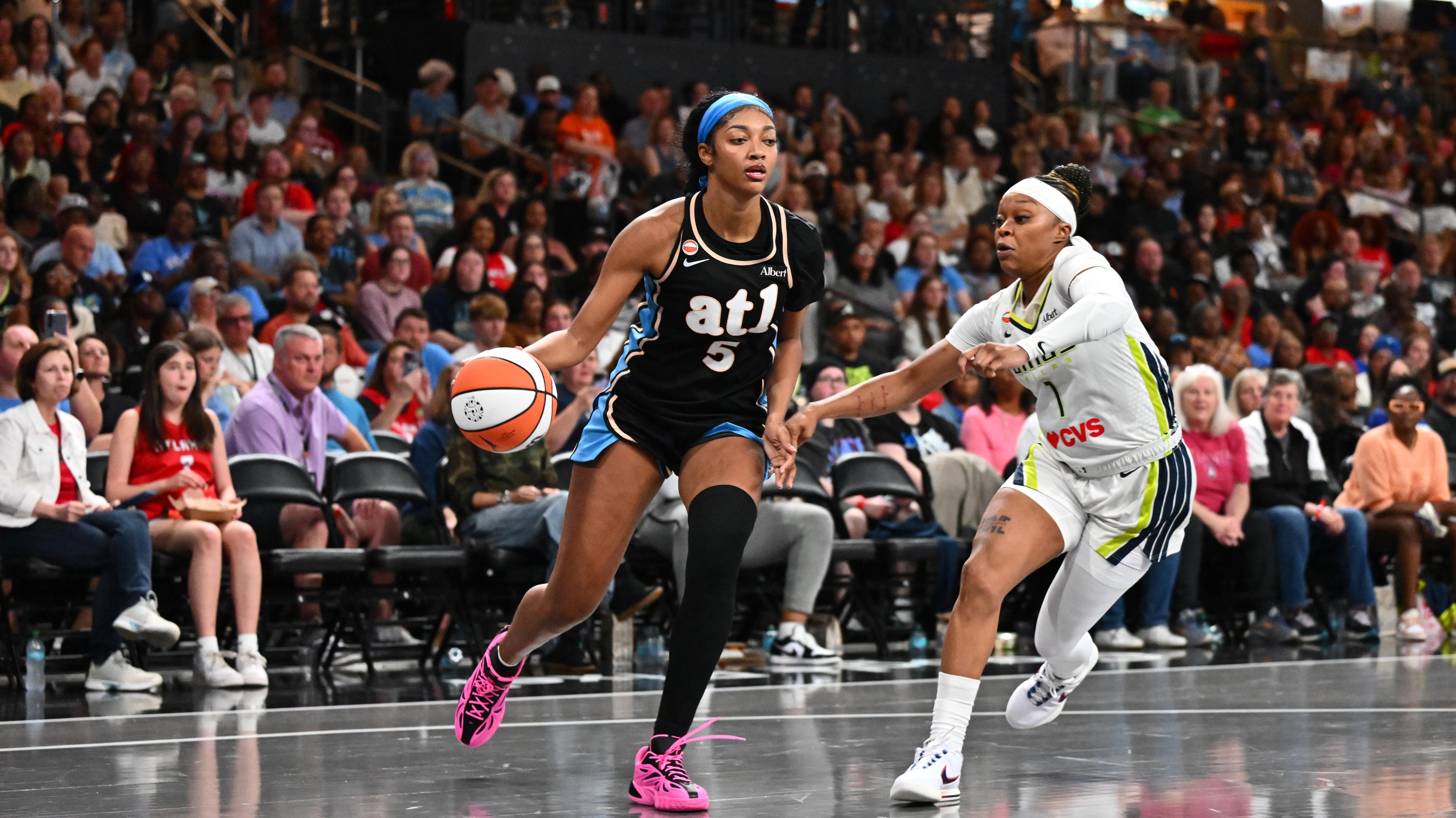 Dallas Wings v Atlanta Dream