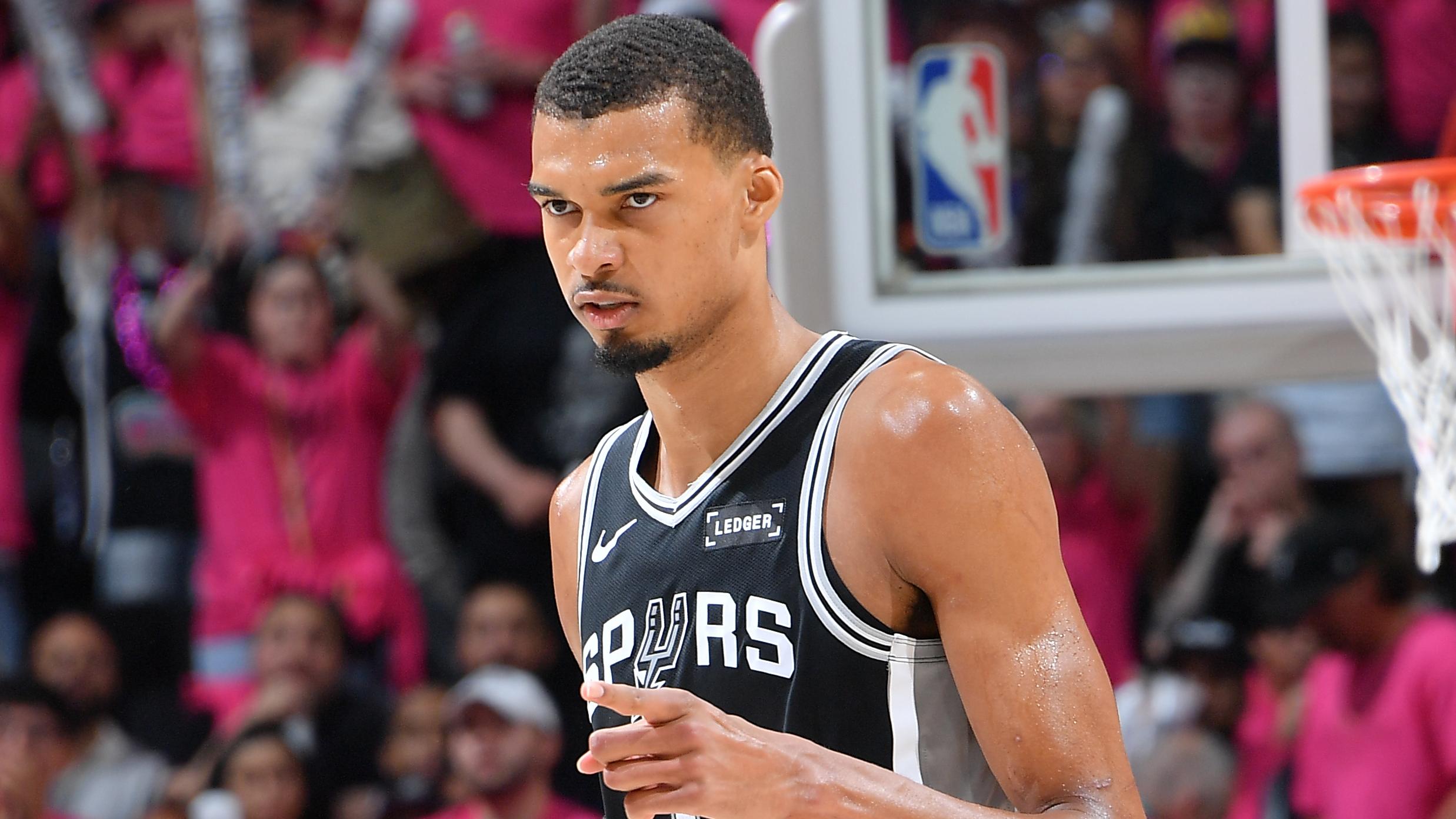 Oklahoma City Thunder v San Antonio Spurs - Game Three Oklahoma City Thunder v San Antonio Spurs - Game Three