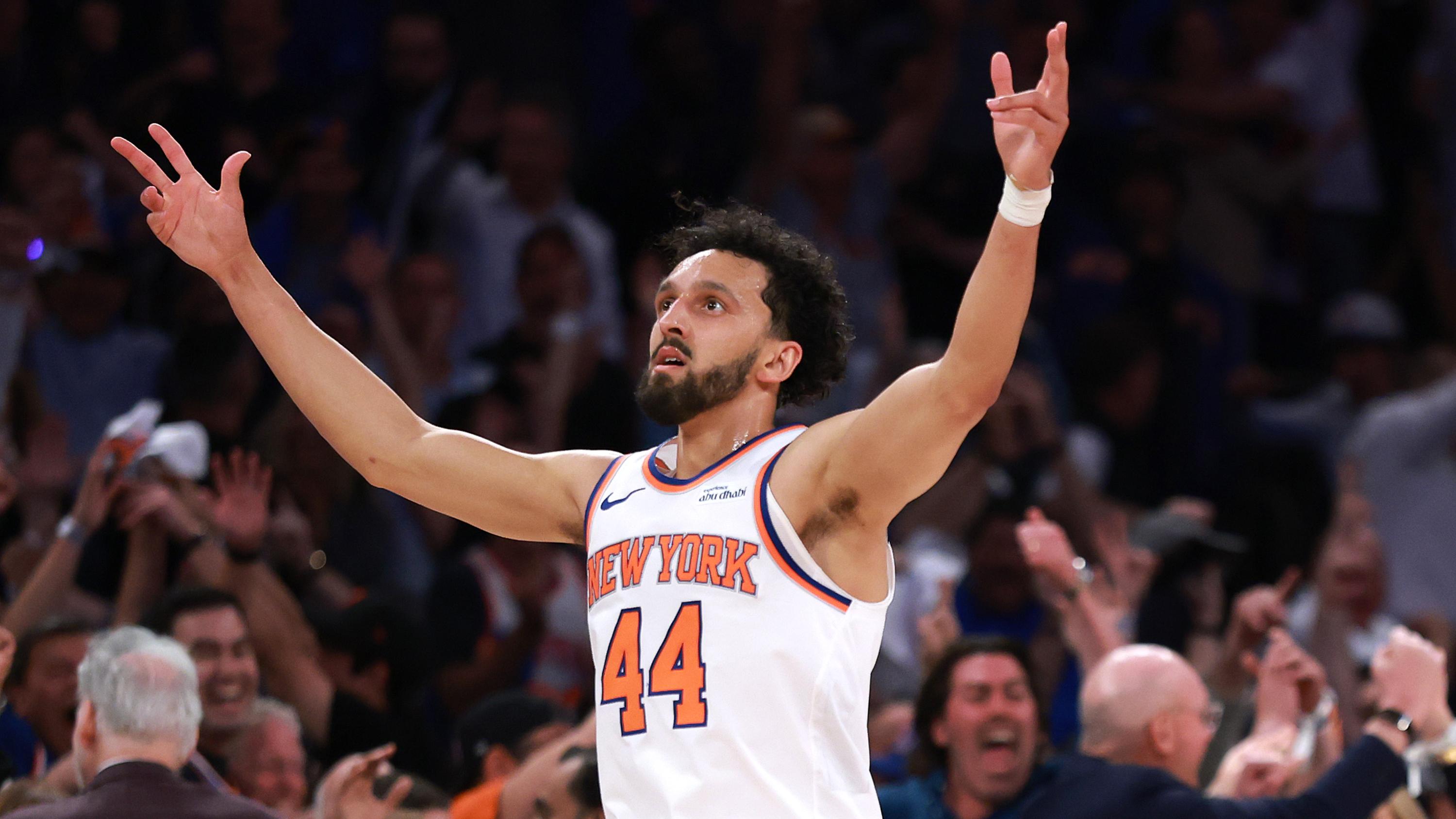 Cleveland Cavaliers v New York Knicks - Game One