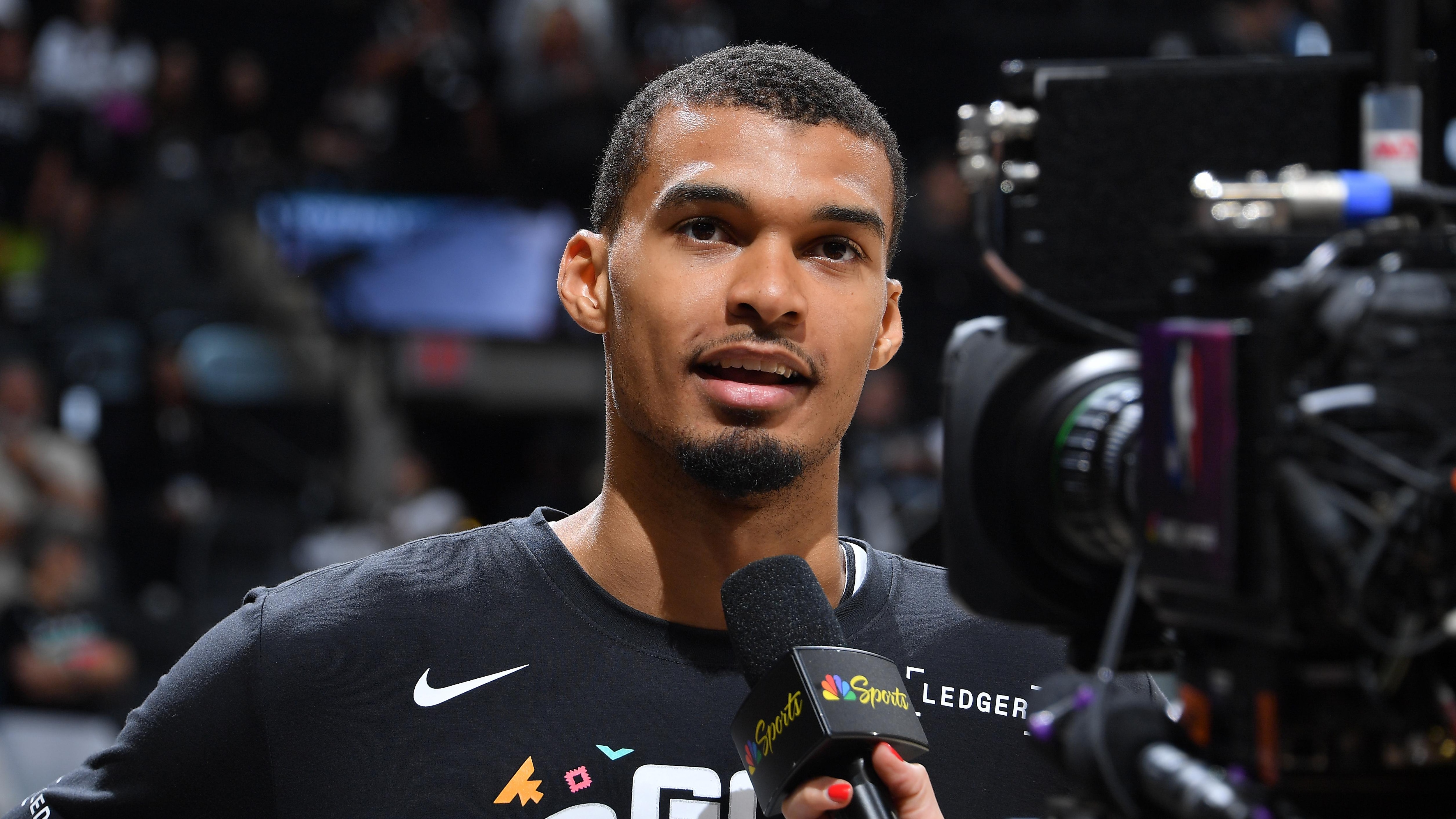 Oklahoma City Thunder v San Antonio Spurs - Game Four Oklahoma City Thunder v San Antonio Spurs - Game Four