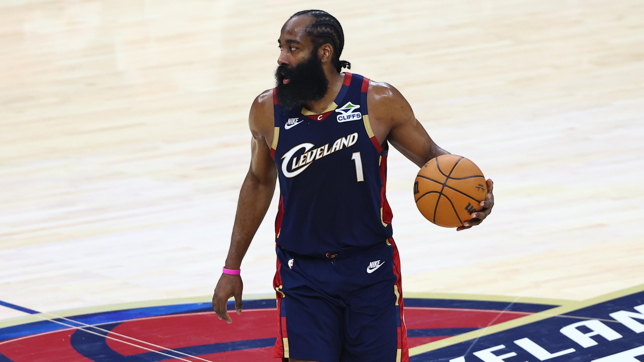 New York Knicks v Cleveland Cavaliers - Game Four New York Knicks v Cleveland Cavaliers - Game Four