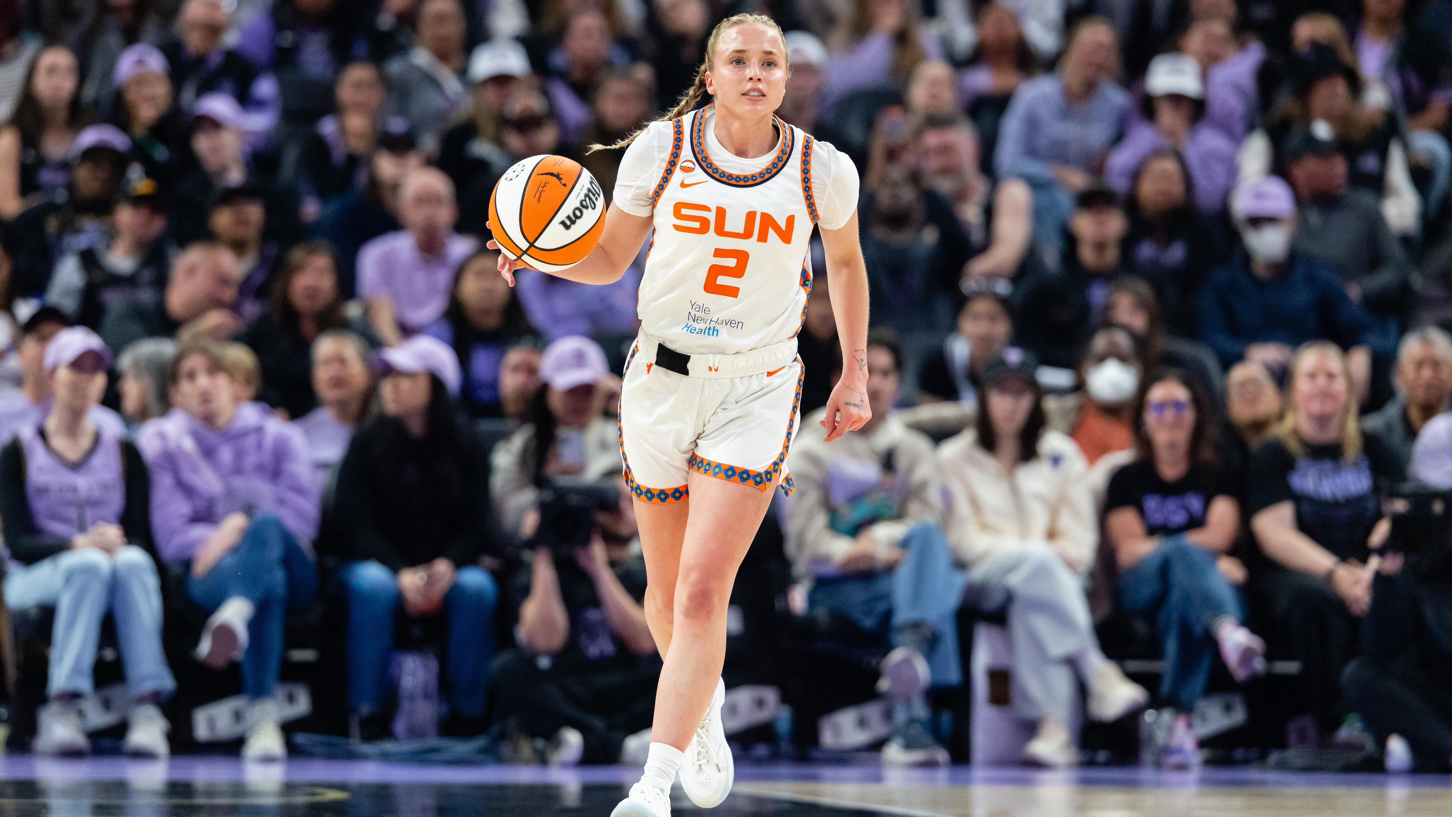 WNBA: MAY 25 Connecticut Sun at Golden State Valkyries