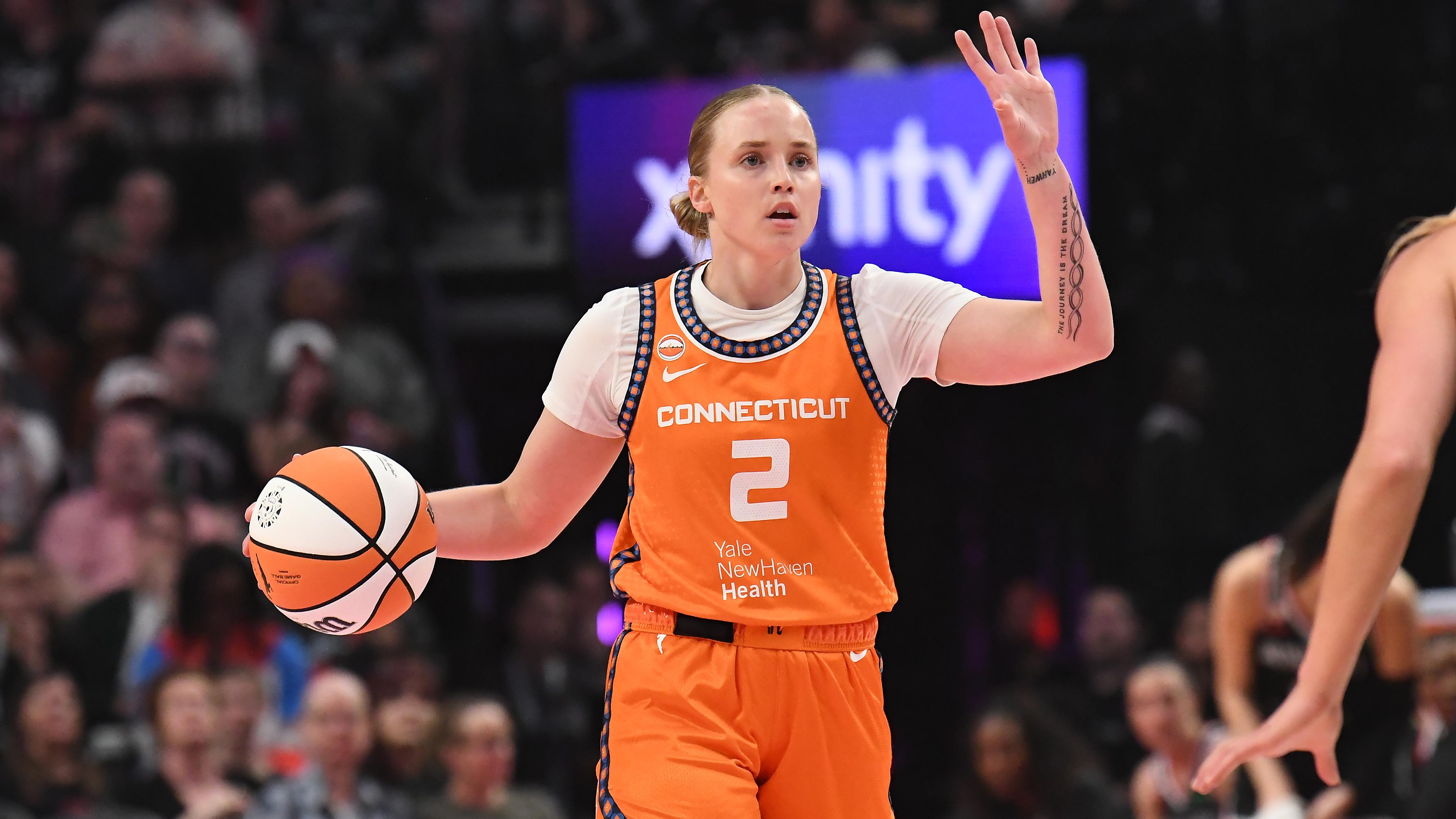 WNBA: MAY 27 Connecticut Sun at Portland Fire