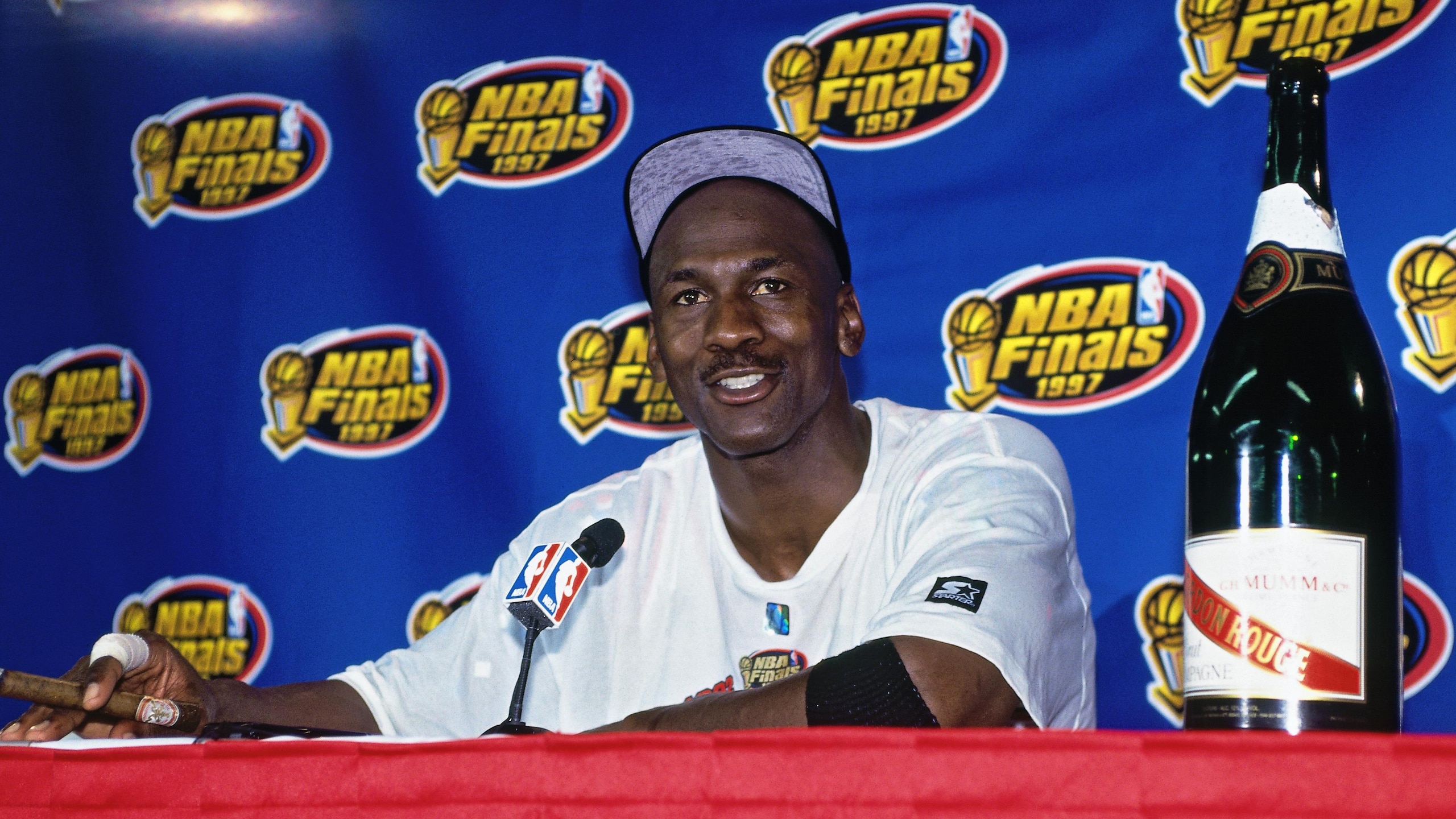 1997 NBA Finals - Game Six: Utah Jazz v Chicago Bulls 1997 NBA Finals - Game Six: Utah Jazz v Chicago Bulls