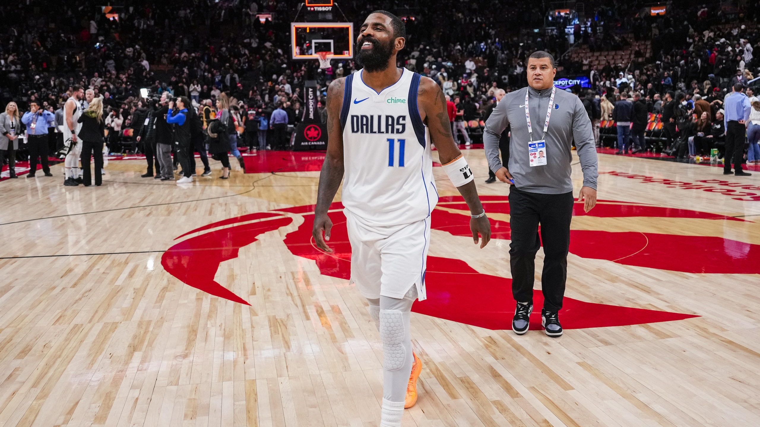 Dallas Mavericks v Toronto Raptors