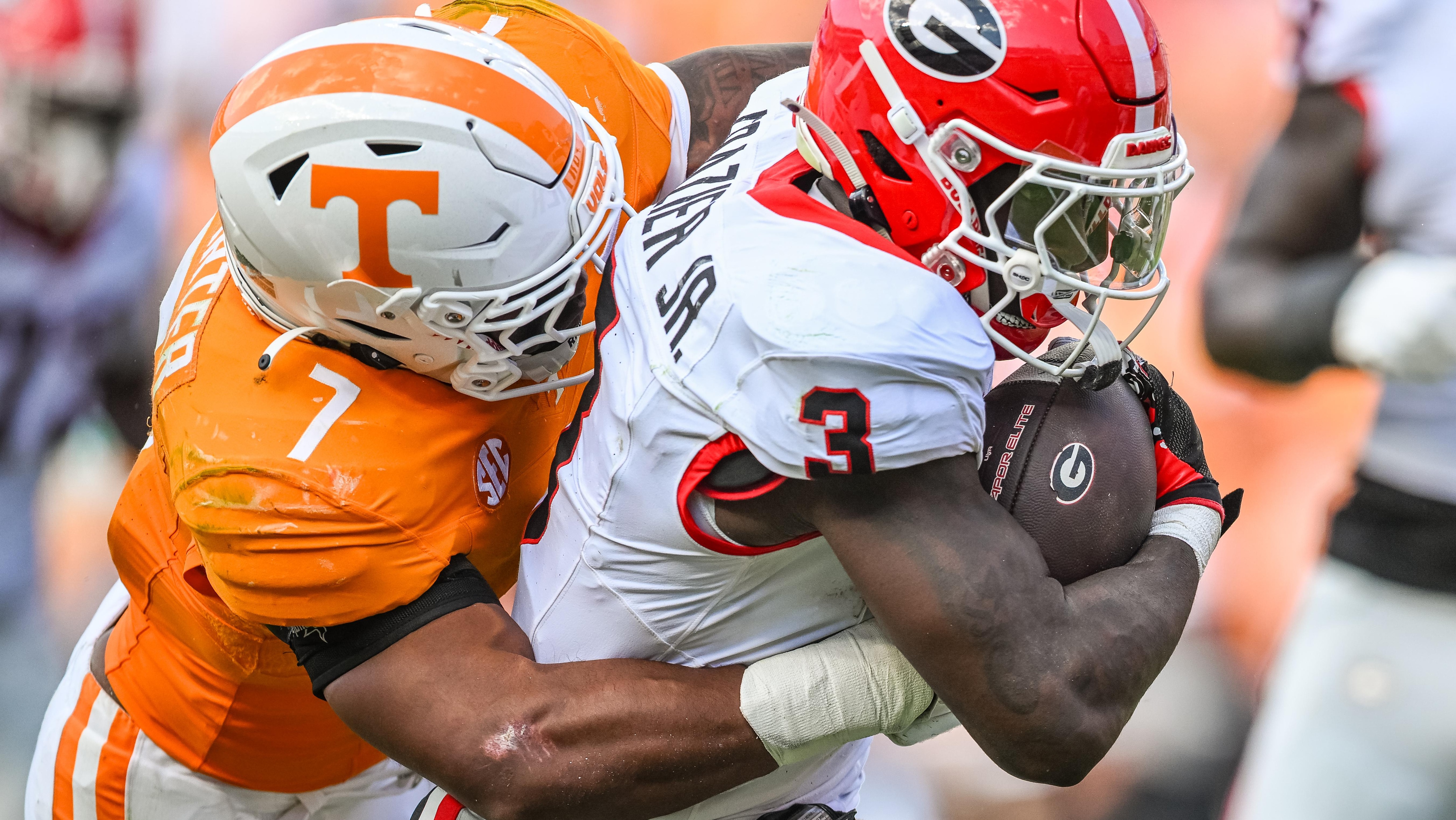 COLLEGE FOOTBALL: SEP 13 Georgia at Tennessee COLLEGE FOOTBALL: SEP 13 Georgia at Tennessee