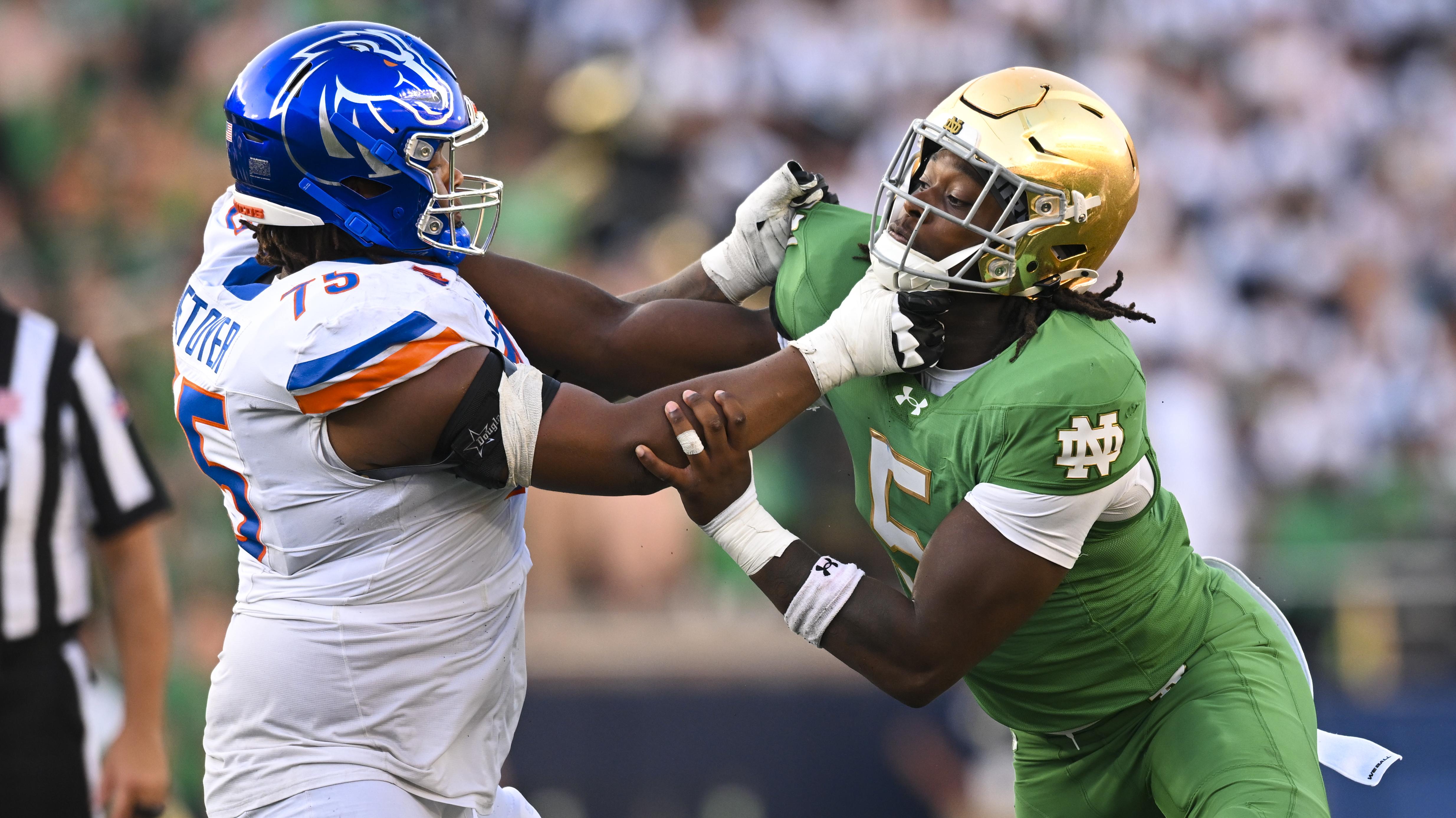 COLLEGE FOOTBALL: OCT 04 Boise State at Notre Dame COLLEGE FOOTBALL: OCT 04 Boise State at Notre Dame